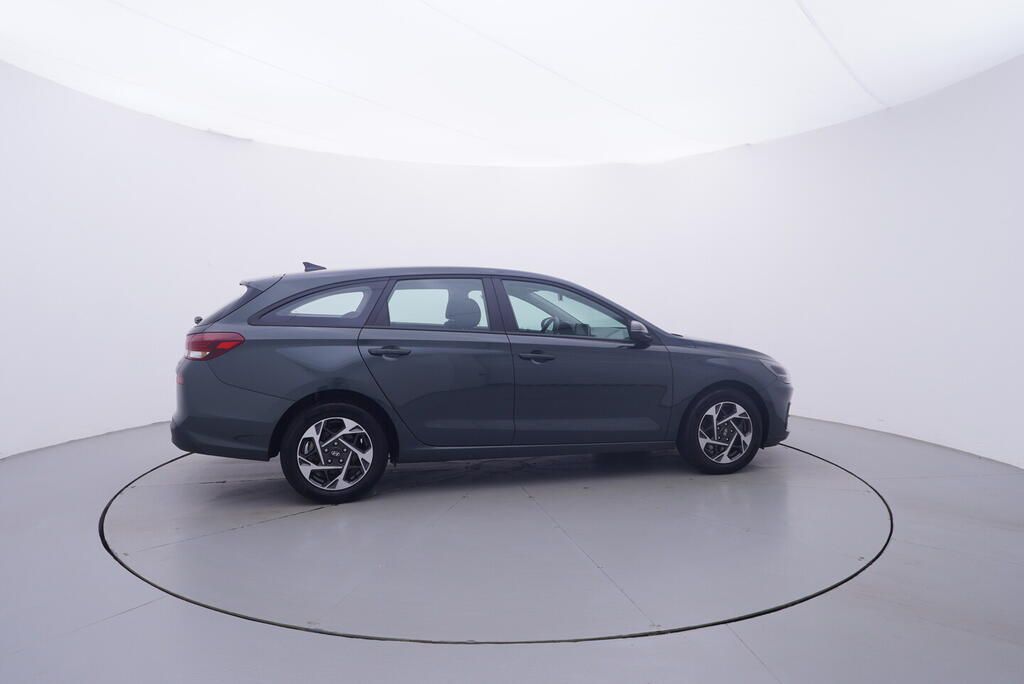 Hyundai i30, Comfort 1.0 GDI 74 kW - fotka 6