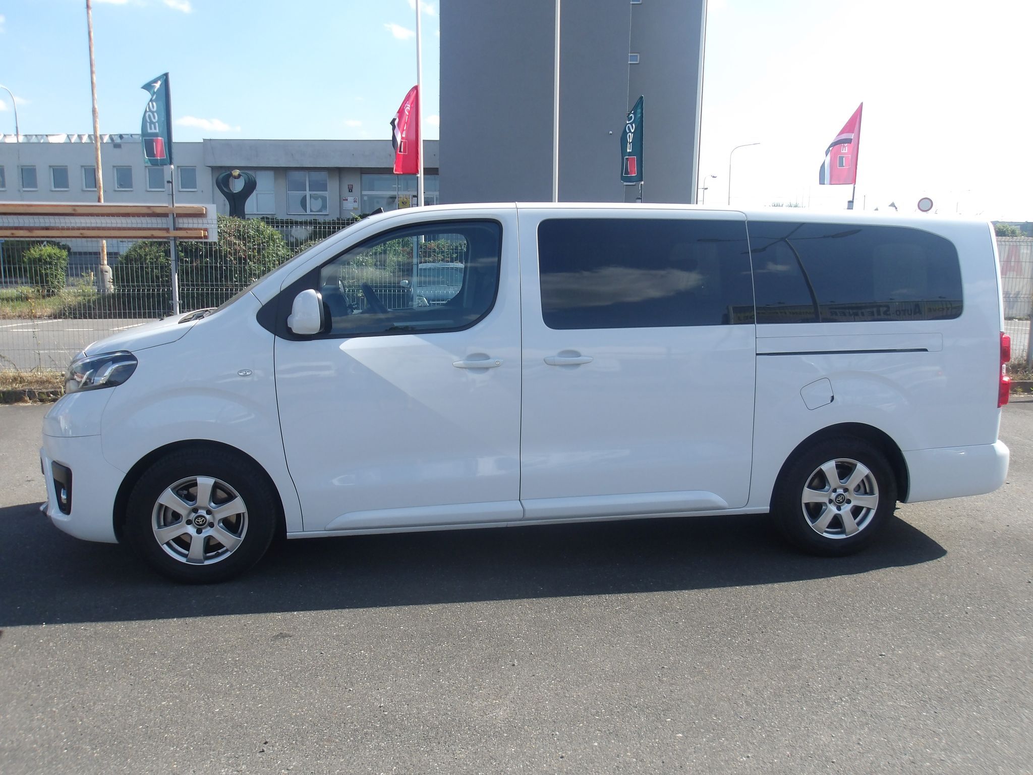 Toyota Proace, 2,0D-4D L2 ČR! I.MAJ! ZÁRUKA! - fotka 2