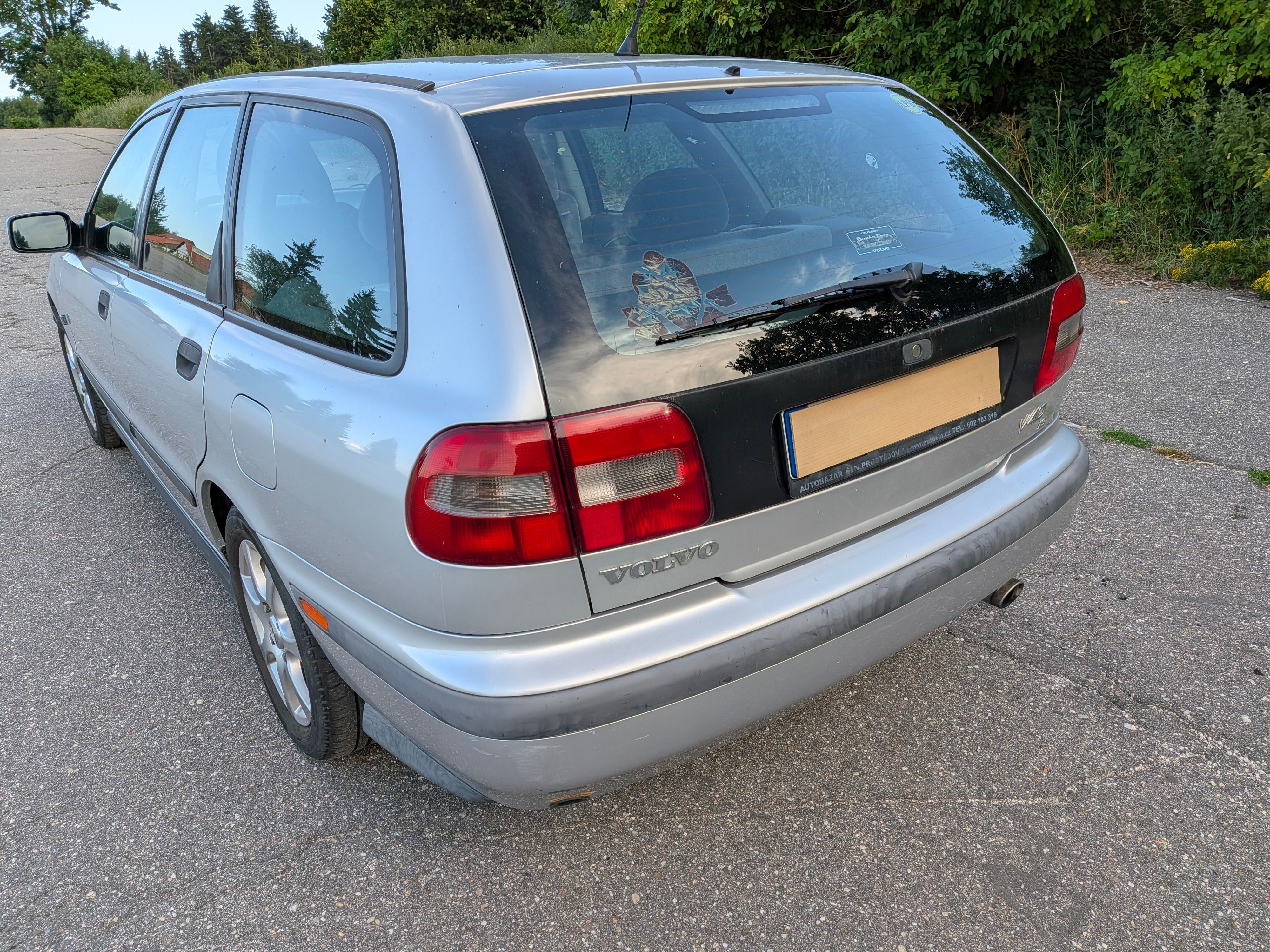 Volvo V40, Volvo V40 benzín LPG - fotka 3