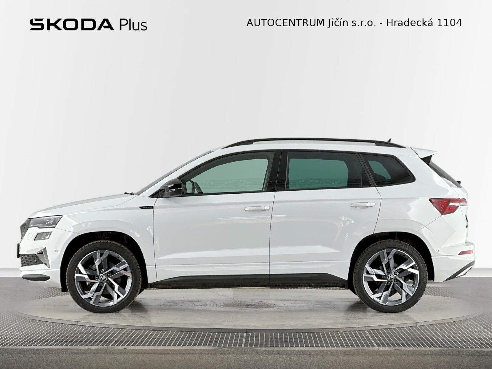 Škoda Karoq, DSG 2.0TDI 110kW 4x4 SportLine - fotka 3