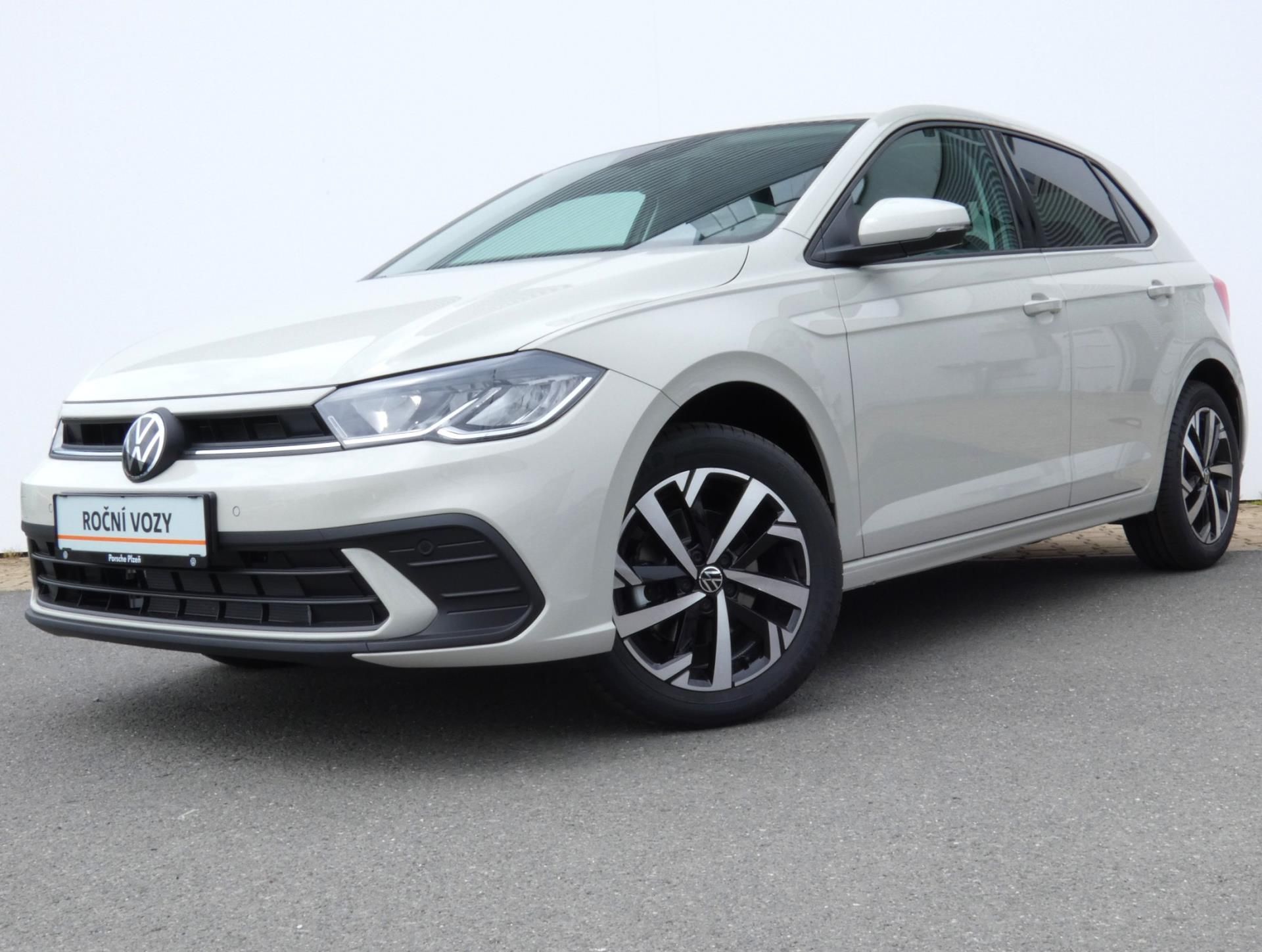 Volkswagen Polo, People 1,0 TSI 85 kW 7DSG - fotka 6