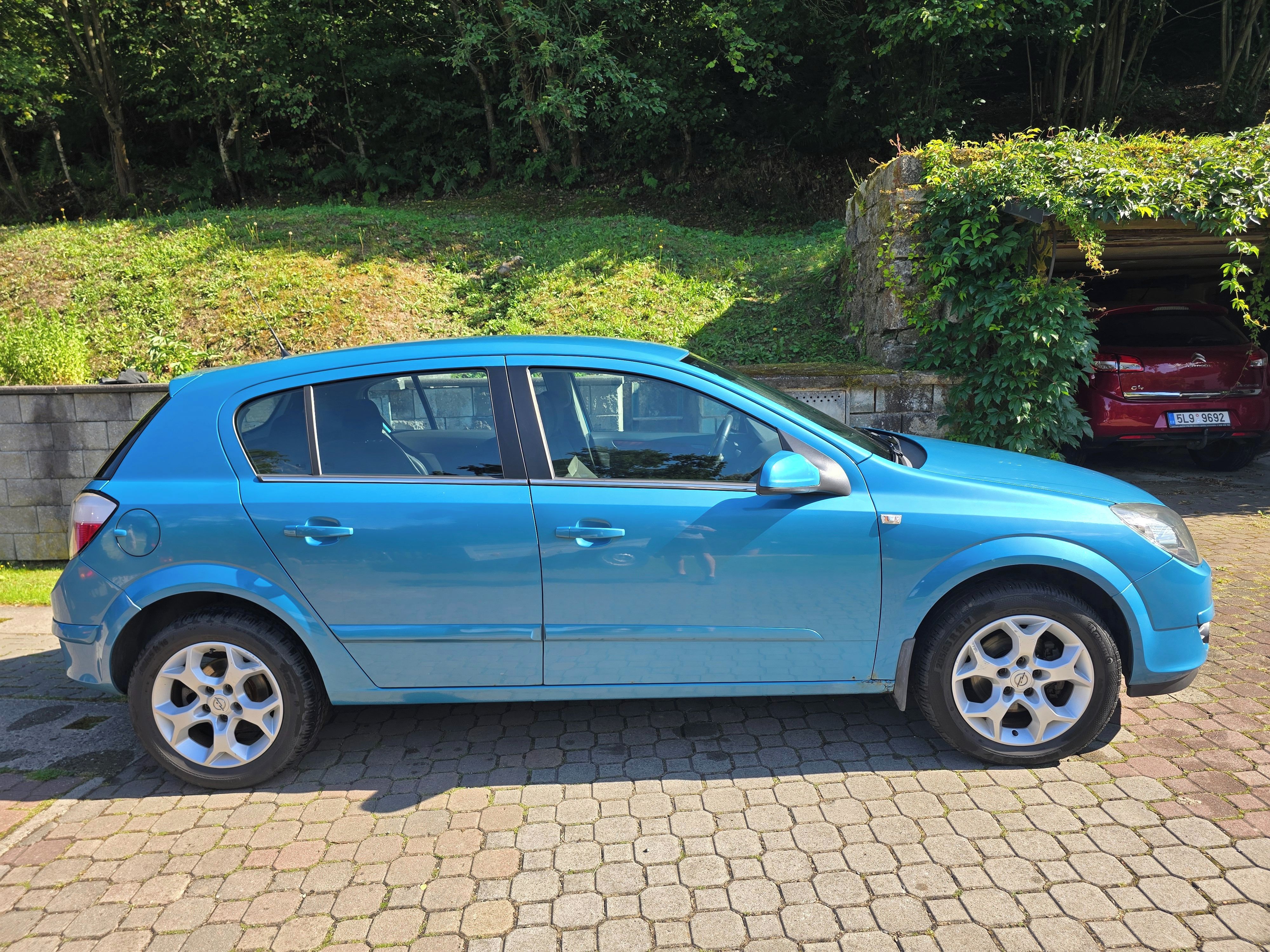 Opel Astra, 1.7 CDTI 74KW - fotka 3