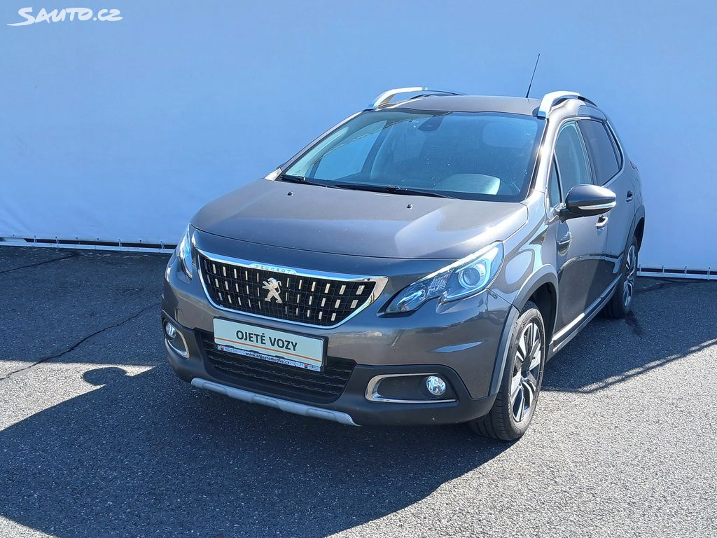 Peugeot 2008, 1.2 Pure tech