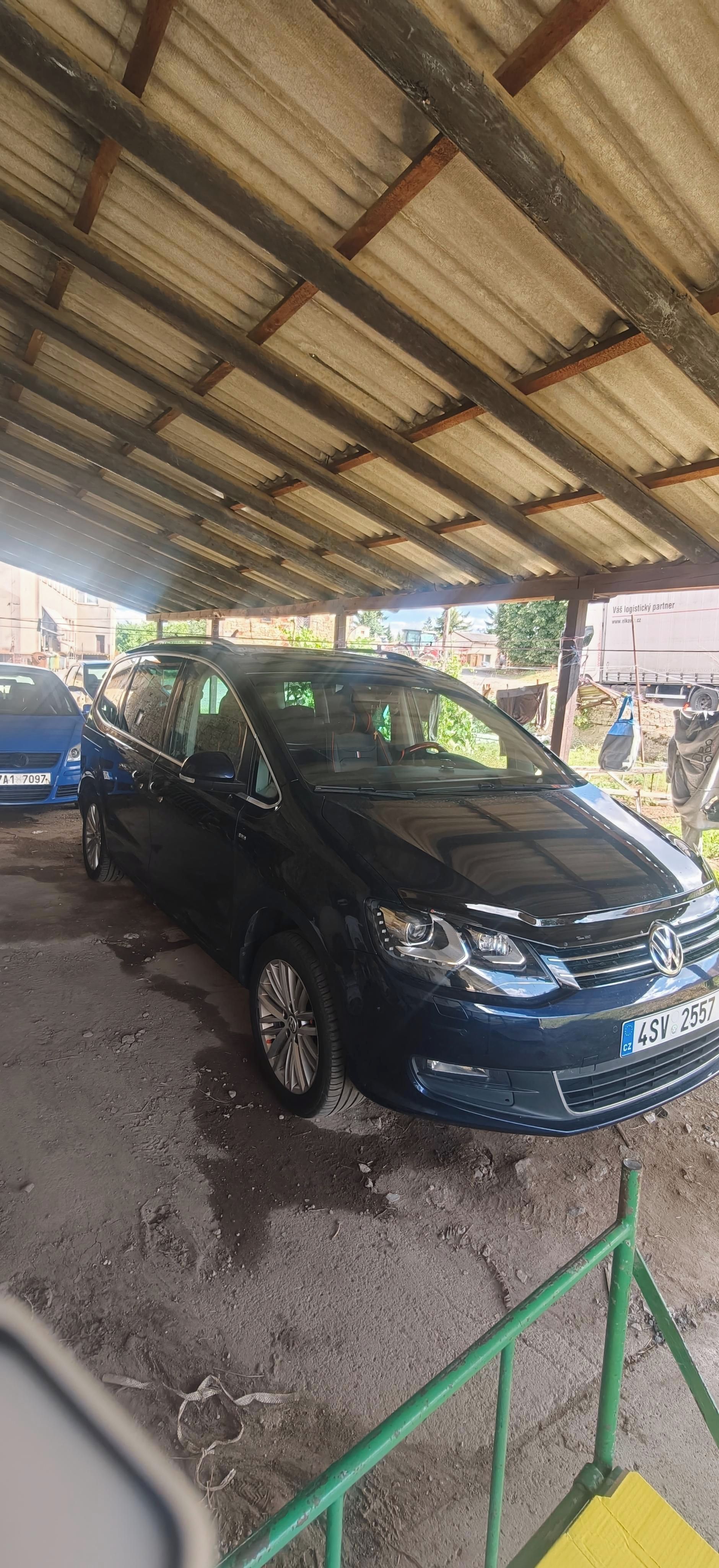 Volkswagen Sharan, 2.0 TDI - fotka 2