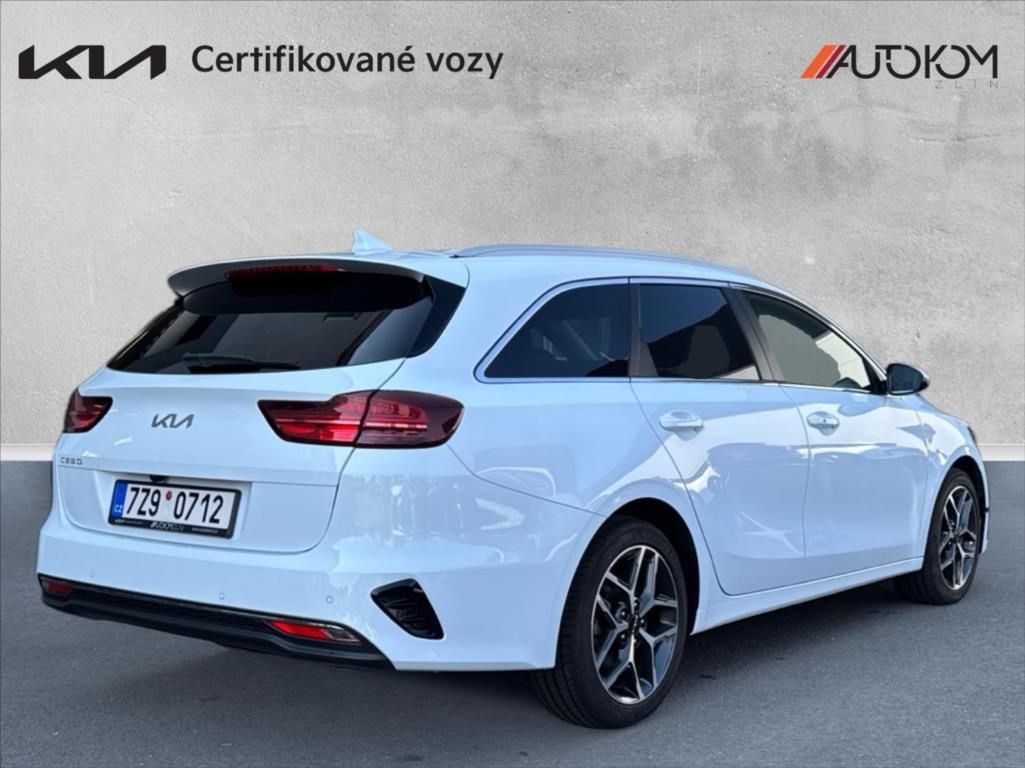 Kia Cee´d, 1,5 T-GDI 7DCT TOP PREMIUM - fotka 5