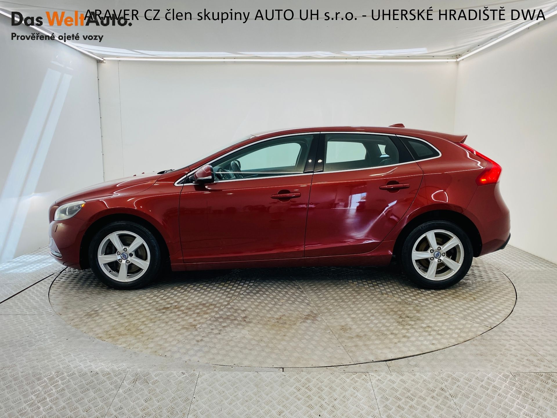 Volvo V40, V40 D3 - fotka 3