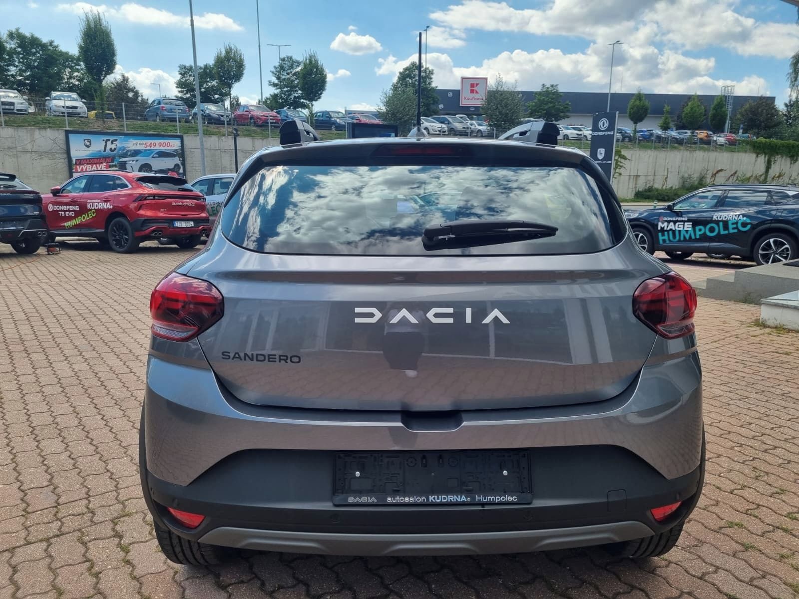 Dacia Sandero, Stepway Expression ECO G 100 - fotka 5
