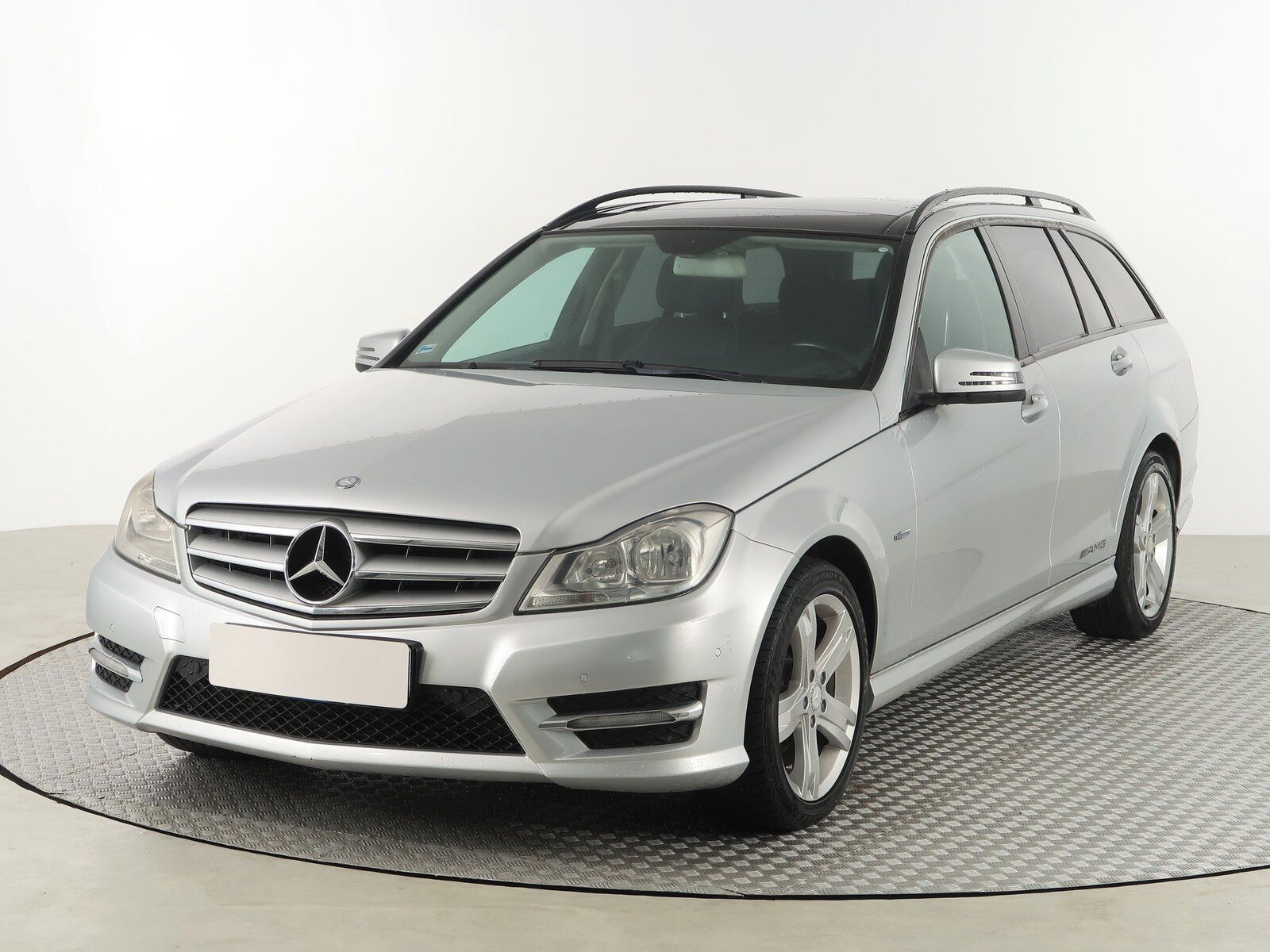 Mercedes-Benz Třídy C, 200 CDI, Classic, Automat - fotka 2