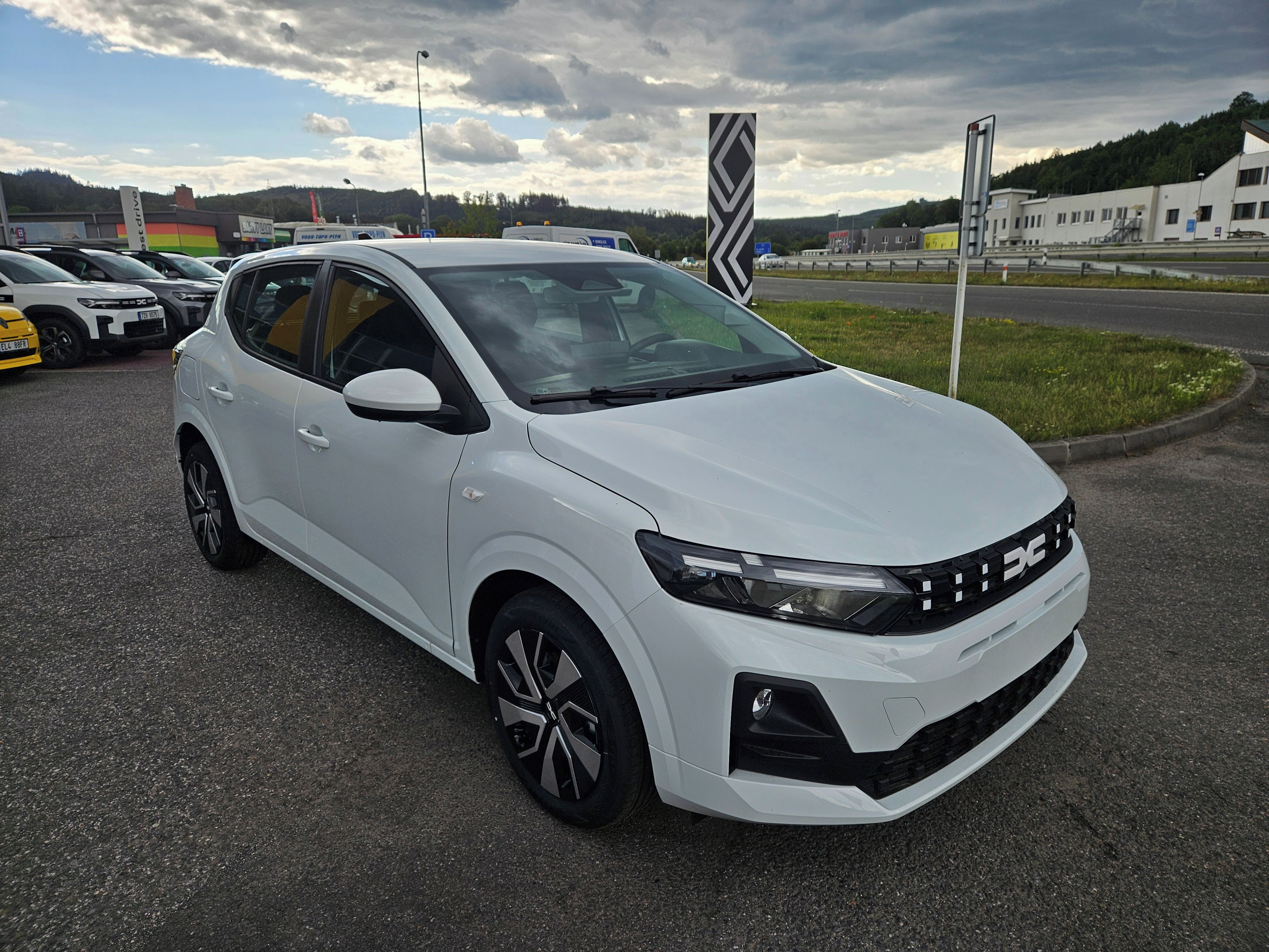 Dacia Sandero, Expression ECO-G 120
