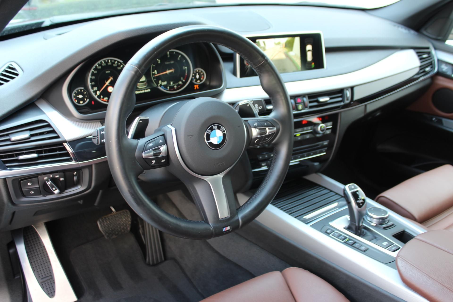 BMW X5, xDrive30d - fotka 4