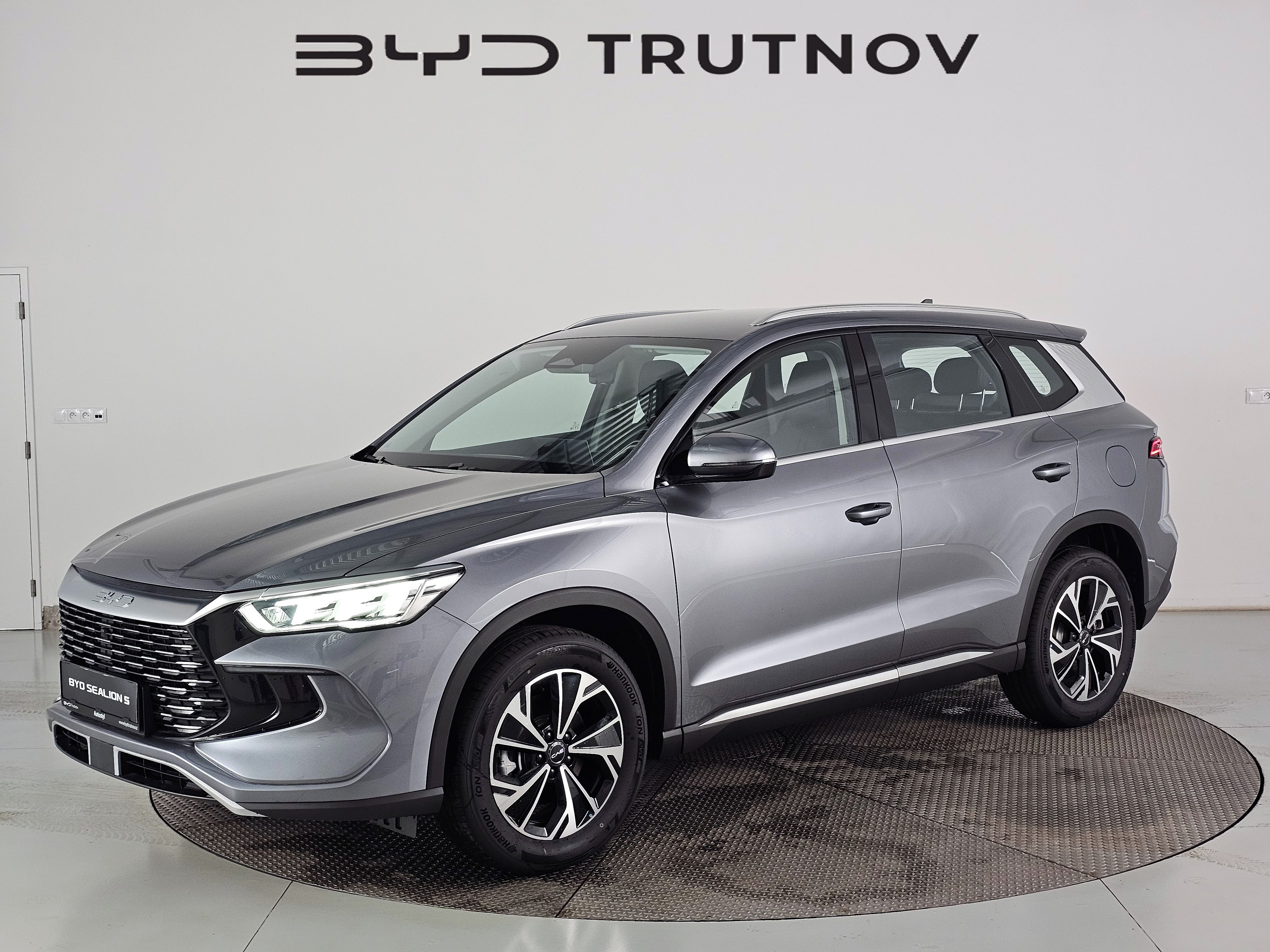 BYD, Sealion 5 DM-i 212k Comfort