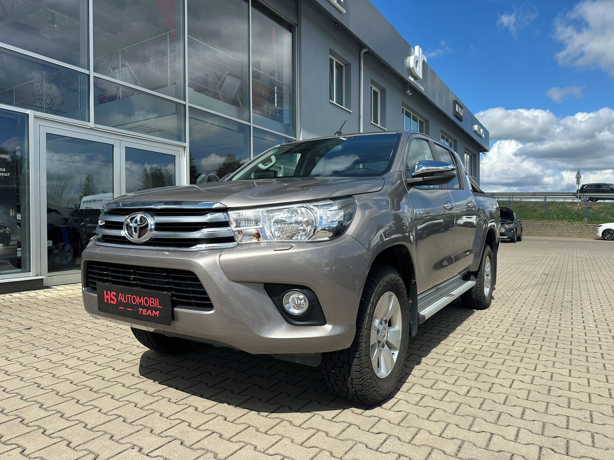 Toyota Hilux, 2,4 D 4x4 110kW  Active