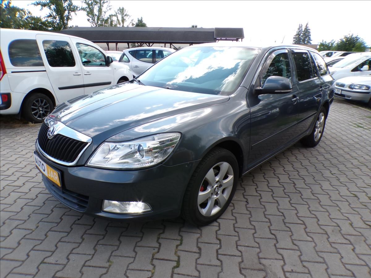 Škoda Octavia, 1,9 TDI  DSG - fotka 2