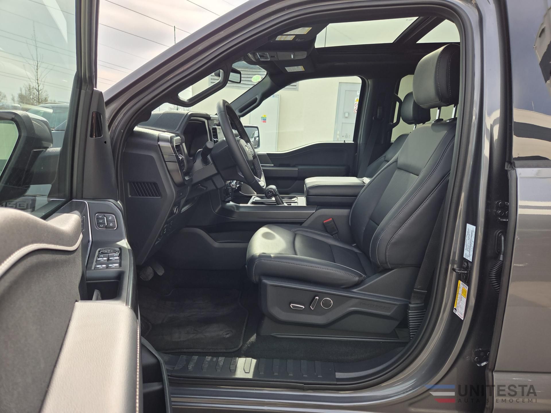 Ford F-150, F150 Lariat sport V8  400HP - fotka 6