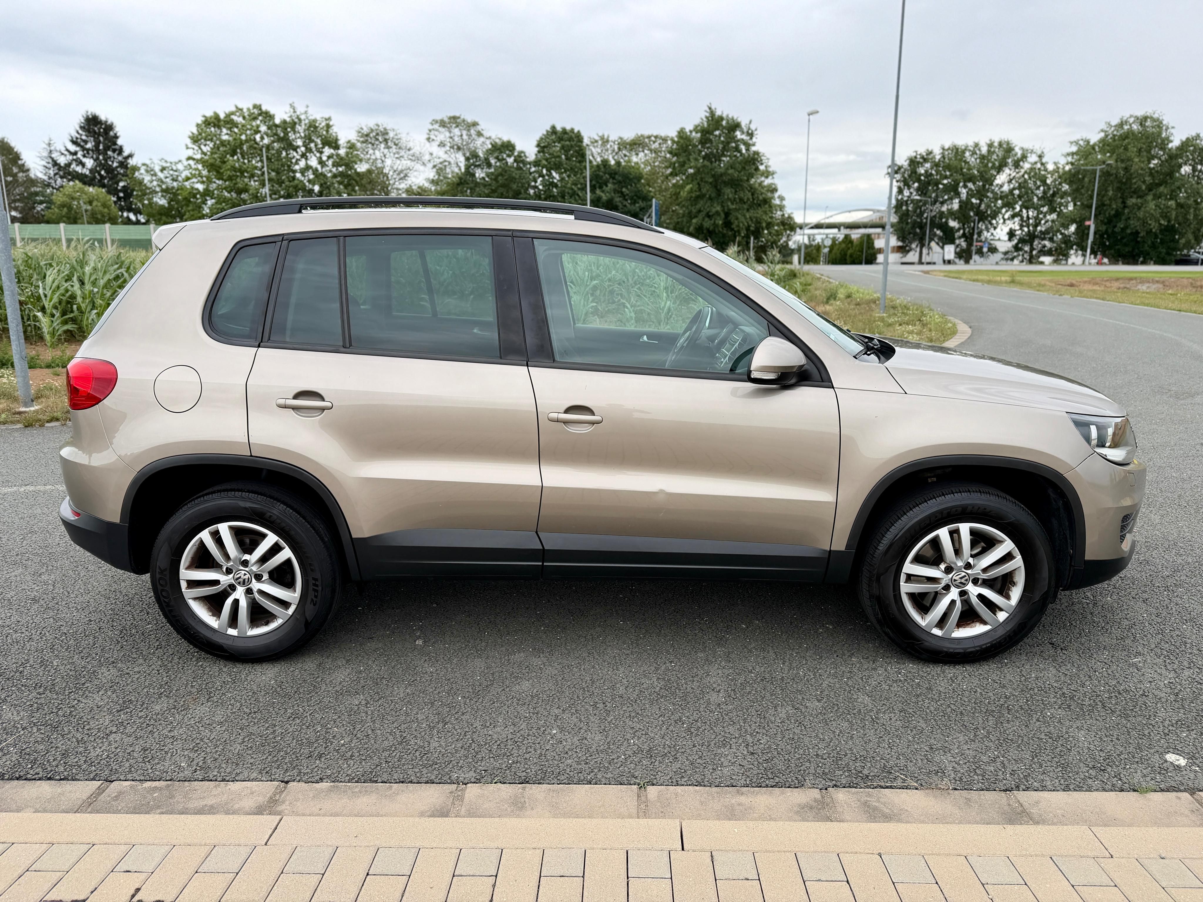 Volkswagen Tiguan, 1.4 TSI PANORAMA TAŽNÉ 2X KOLA - fotka 6