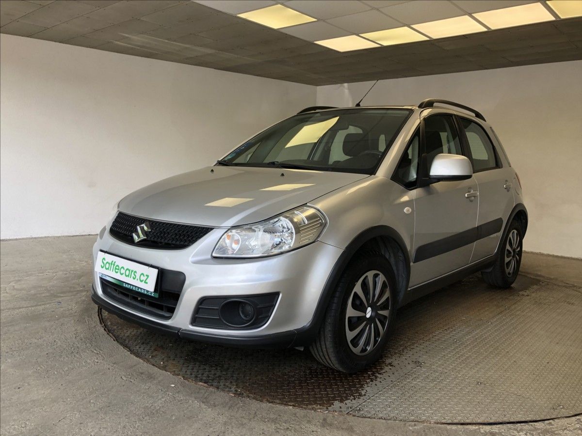 Suzuki SX4, 1,5 16V VVT-i - fotka 3