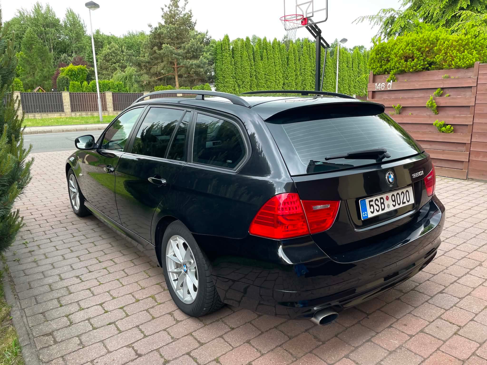 BMW Řada 3, E91,touring facelift,320i,N43 - fotka 4