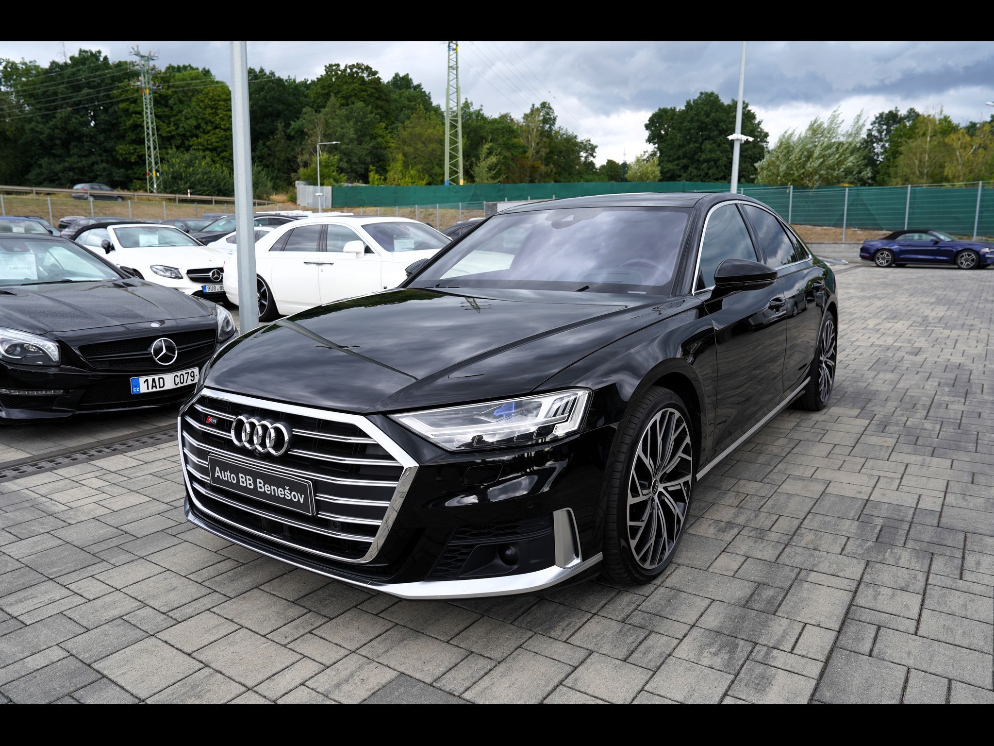 Audi S8, 4.0 TFSI Quattro/B&O/Matrix/57 - fotka 2