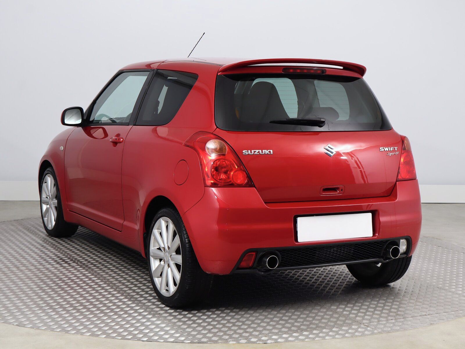 Suzuki Swift, 1.6 Sport, Automatická klima - fotka 4