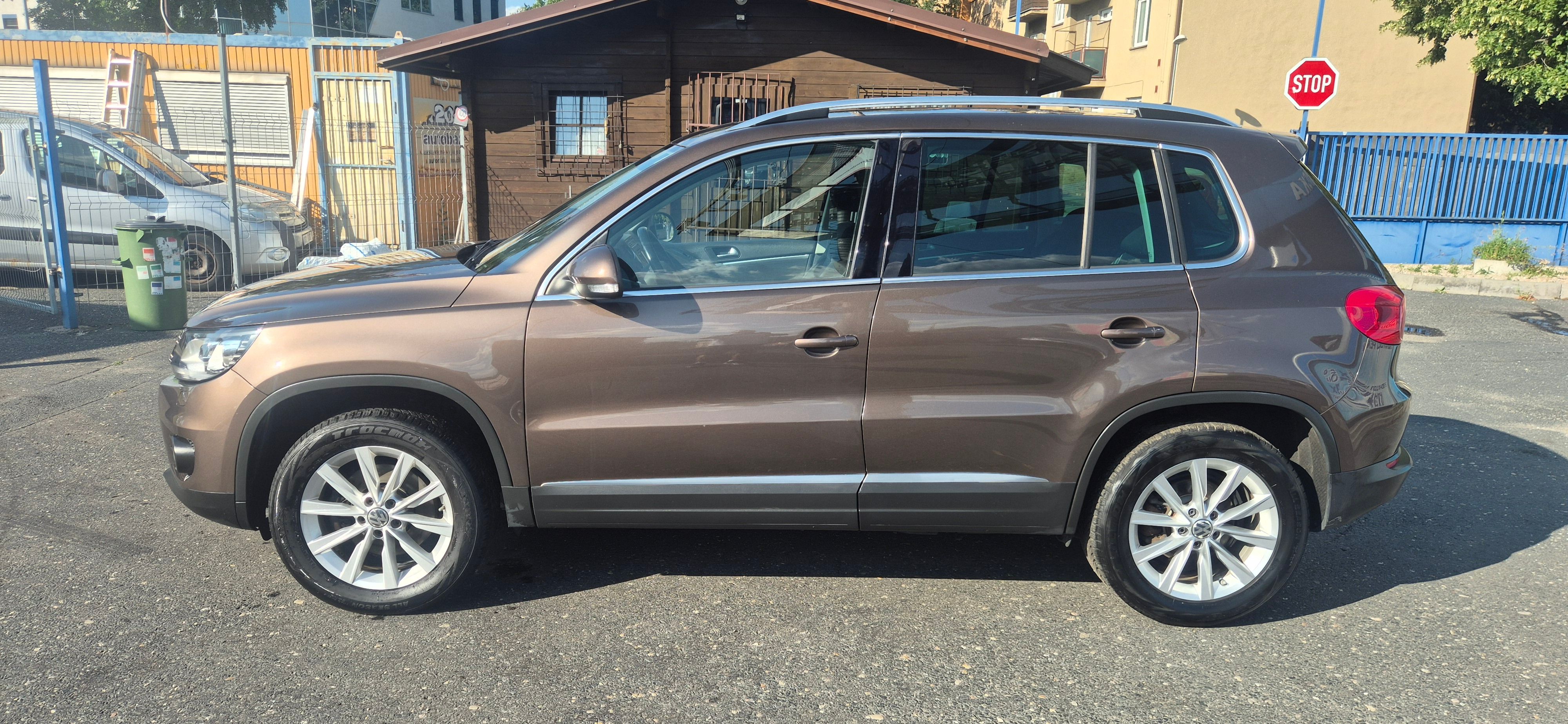 Volkswagen Tiguan, 2.0TDI 4X4,125KW,T.Z.,XENONY - fotka 4