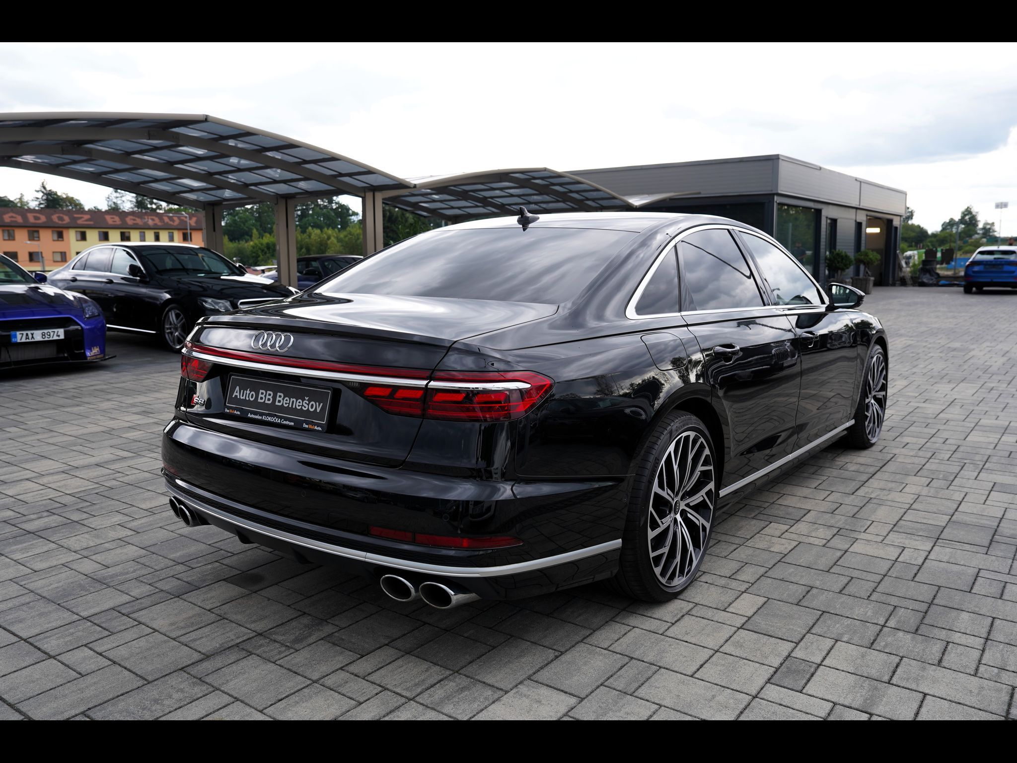 Audi S8, 4.0 TFSI Quattro/B&O/Matrix/57 - fotka 6