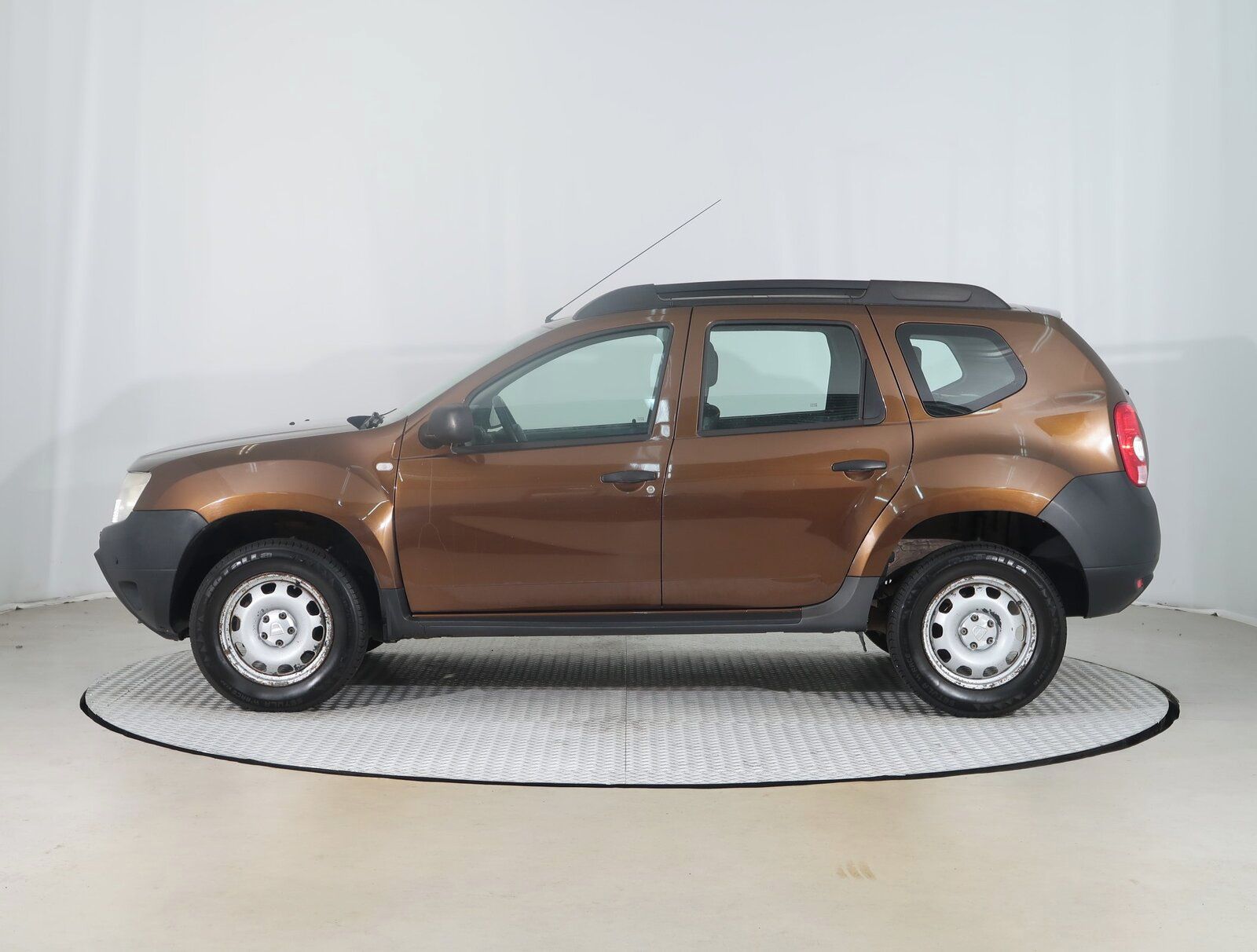Dacia Duster, 1.6 16V - fotka 3