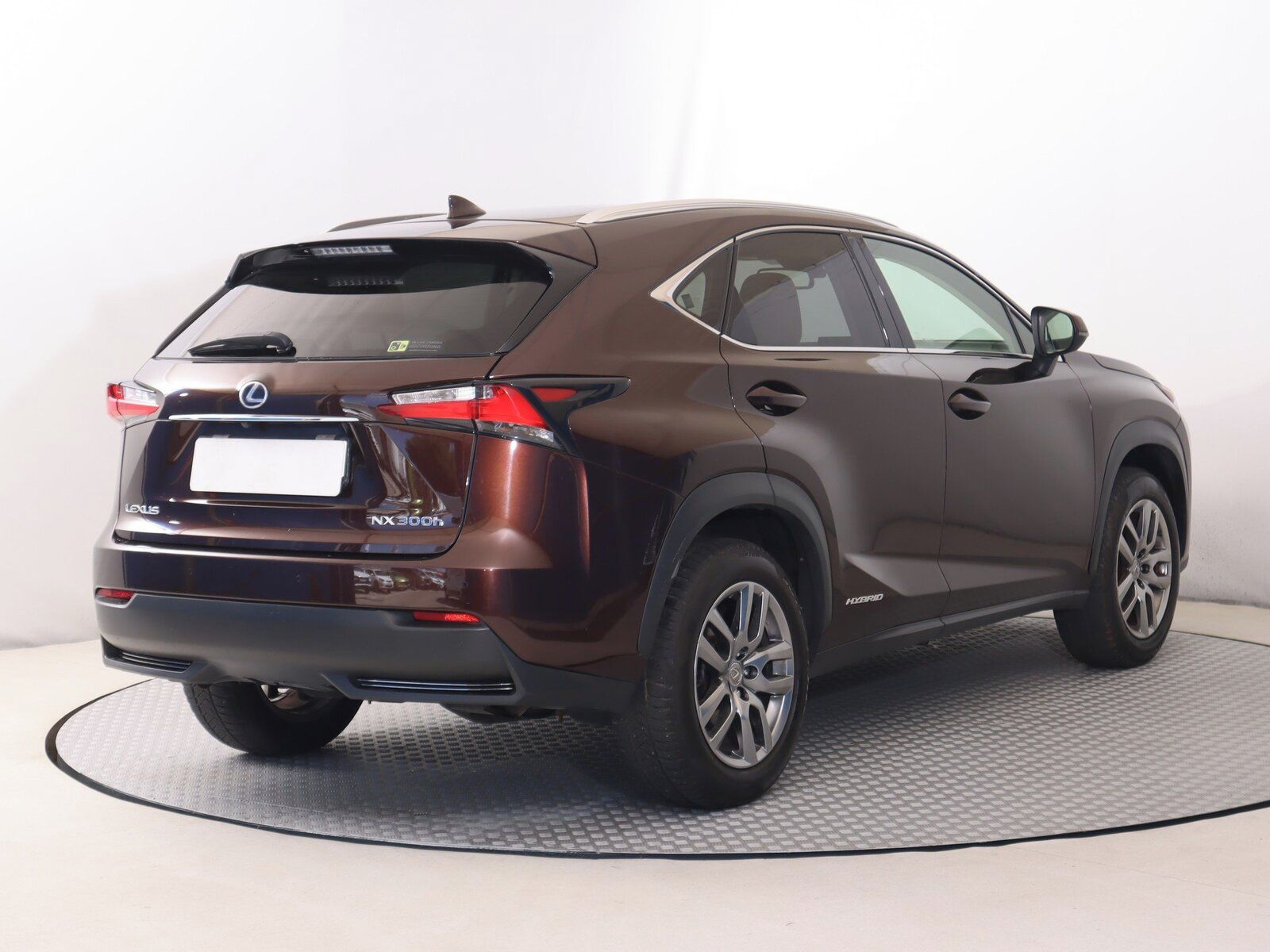 Lexus NX 300h, 300h, 4X4, Automat, Kůže - fotka 5