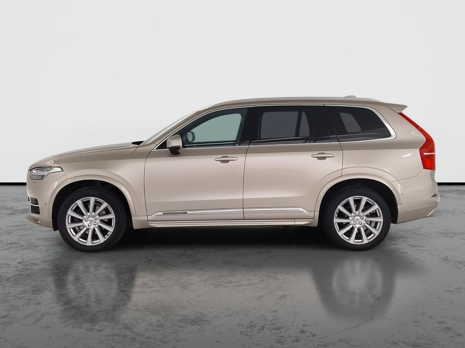 Volvo XC90, D5 AWD, 4X4, Automat - fotka 3