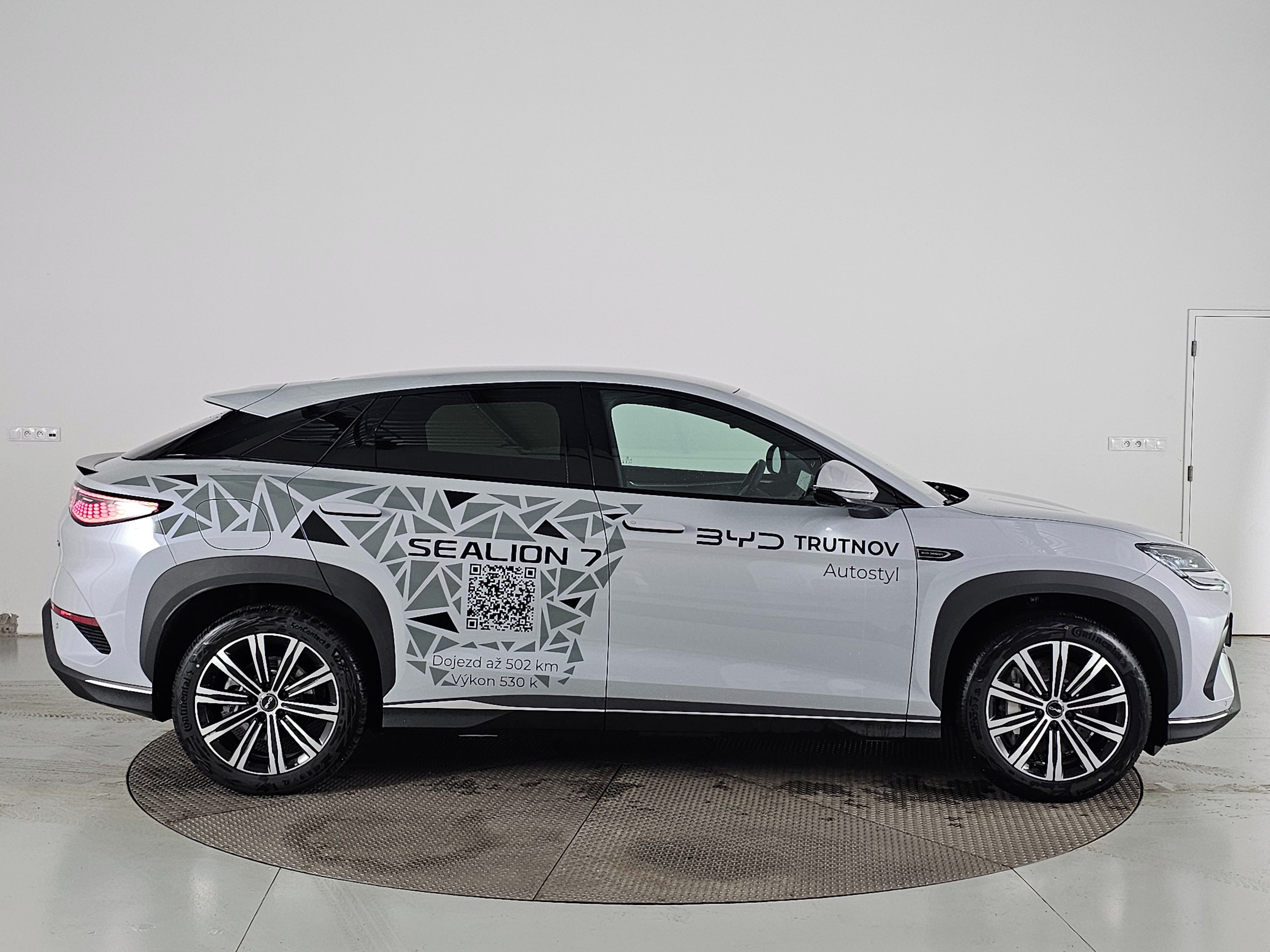BYD Sealion 7, 313K COMFORT 82,5kWh - fotka 6