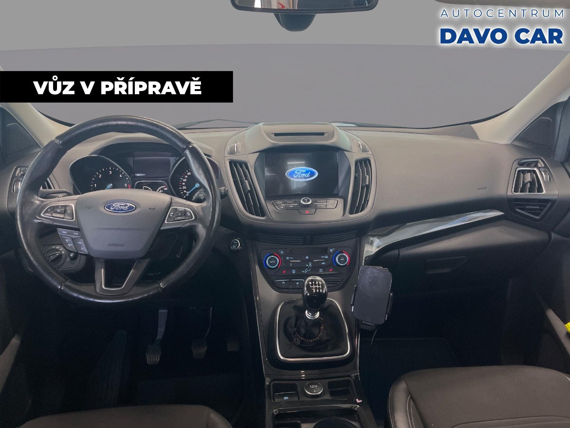 Ford Kuga, 1,5 TDCI 88kW CZ Titanium DPH - fotka 3