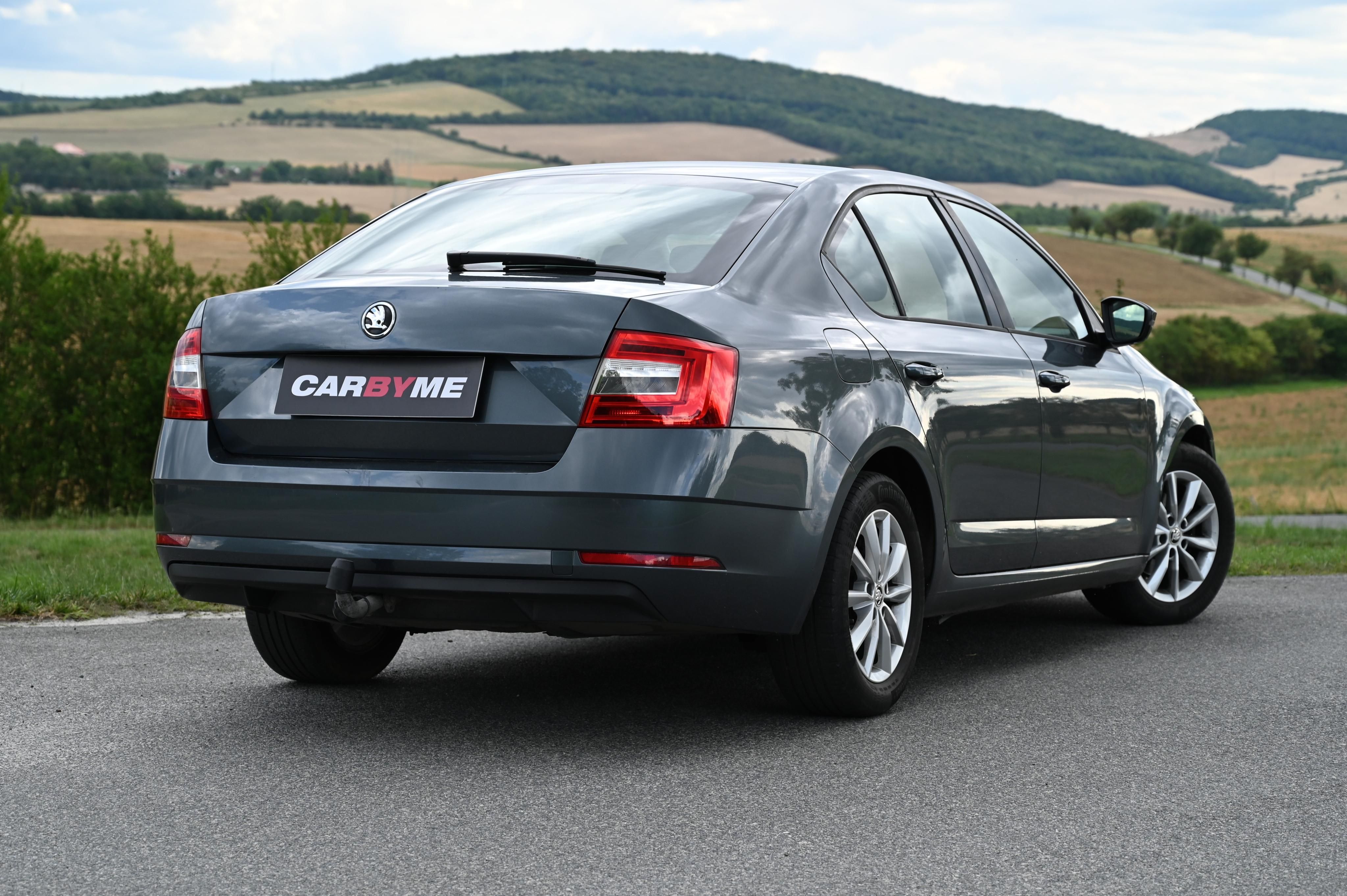 Škoda Octavia, 1.6TDI 85kW Ambition Plus ČR - fotka 4