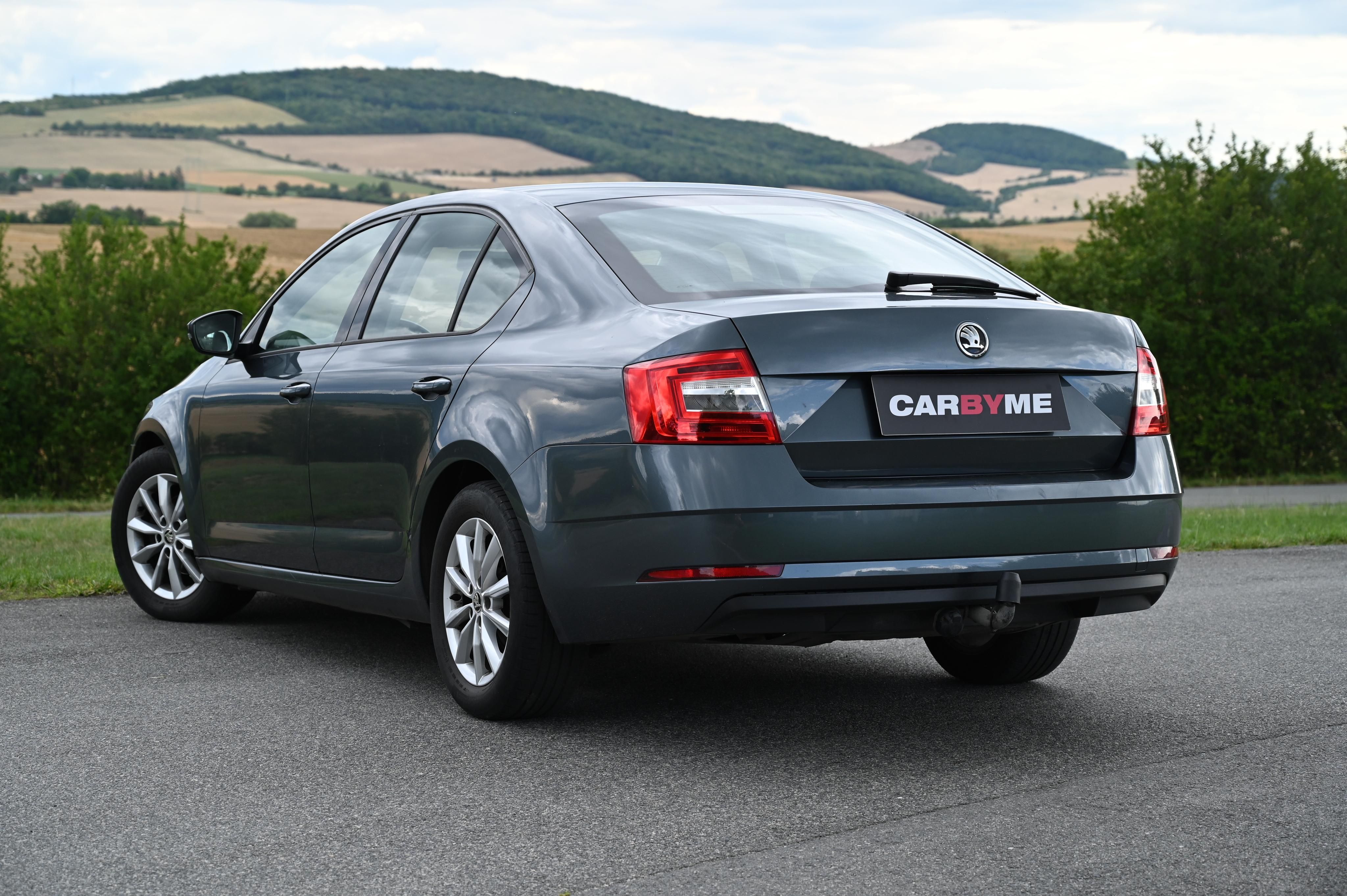 Škoda Octavia, 1.6TDI 85kW Ambition Plus ČR - fotka 6