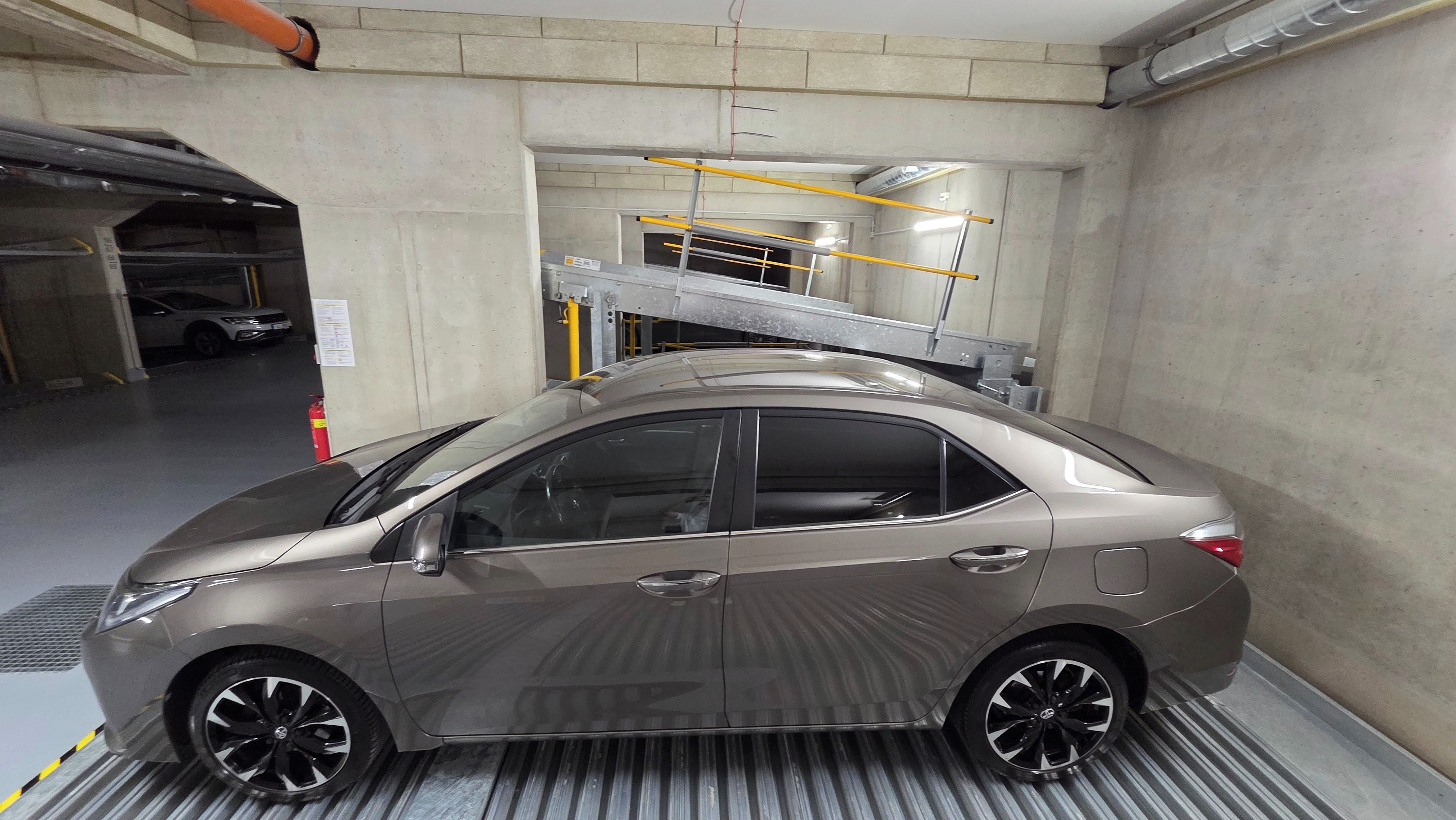 Toyota Corolla - fotka 3