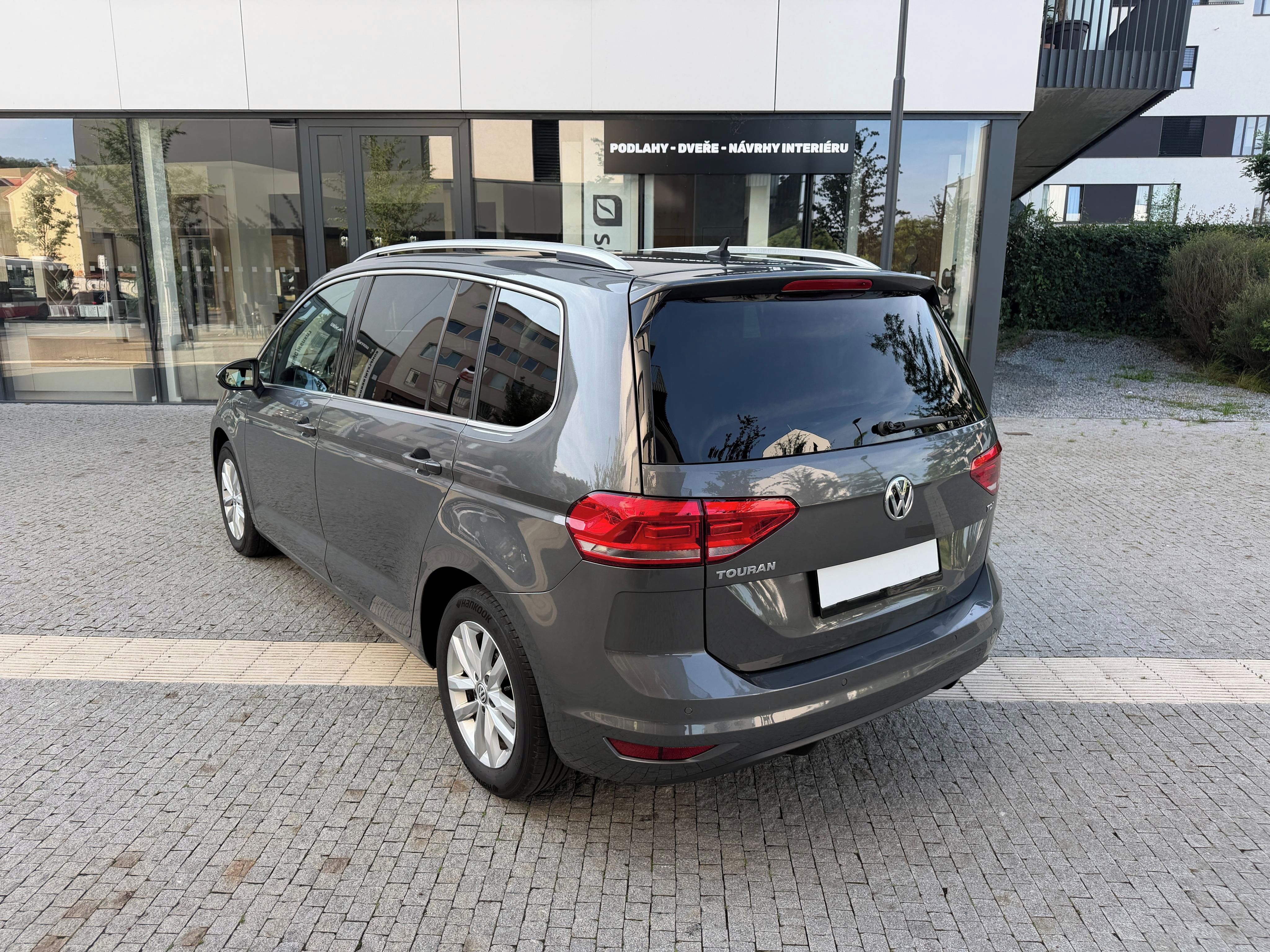 Volkswagen Touran, 1.6TDI 81KW FULL-LED 6kvalt - fotka 3