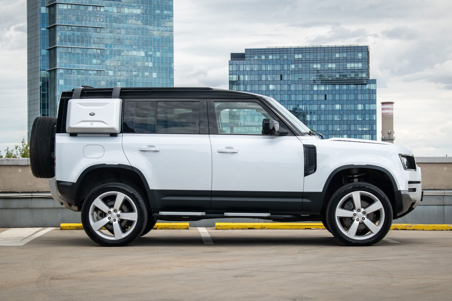 Land Rover Defender - fotka 4