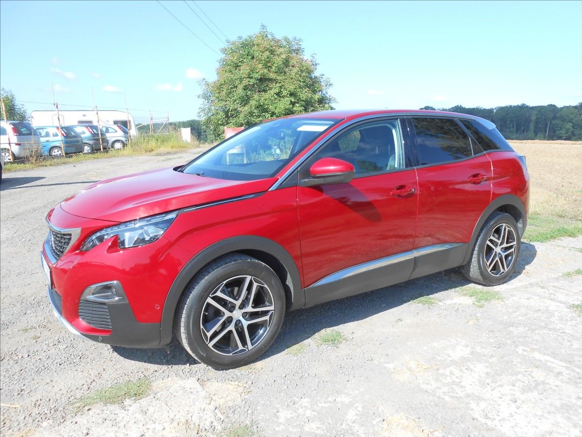 Peugeot 3008, 1,5 HDI 96 kW ALLURE Serviska