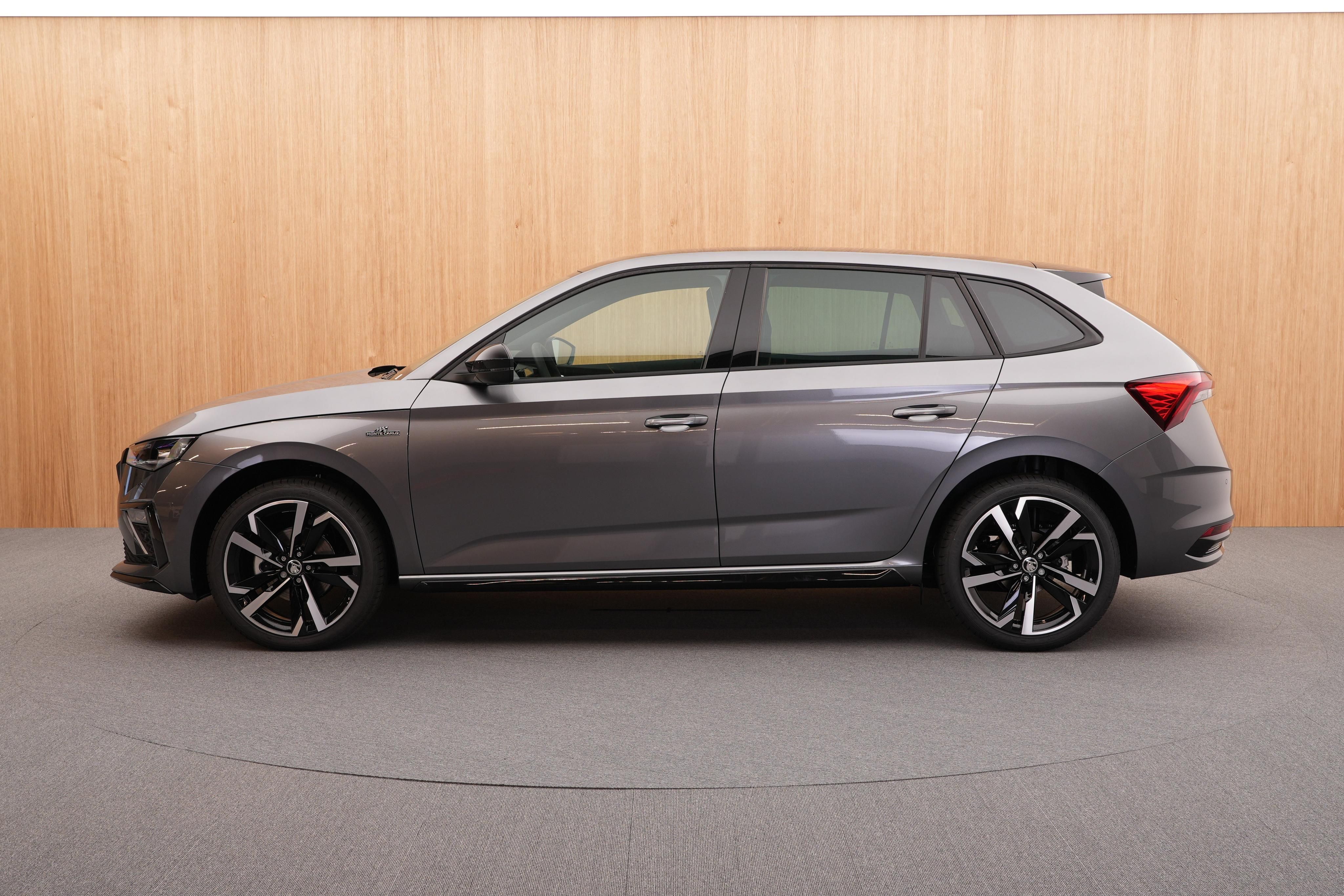 Škoda Scala, Monte Carlo 1.0 TSI DSG - fotka 2