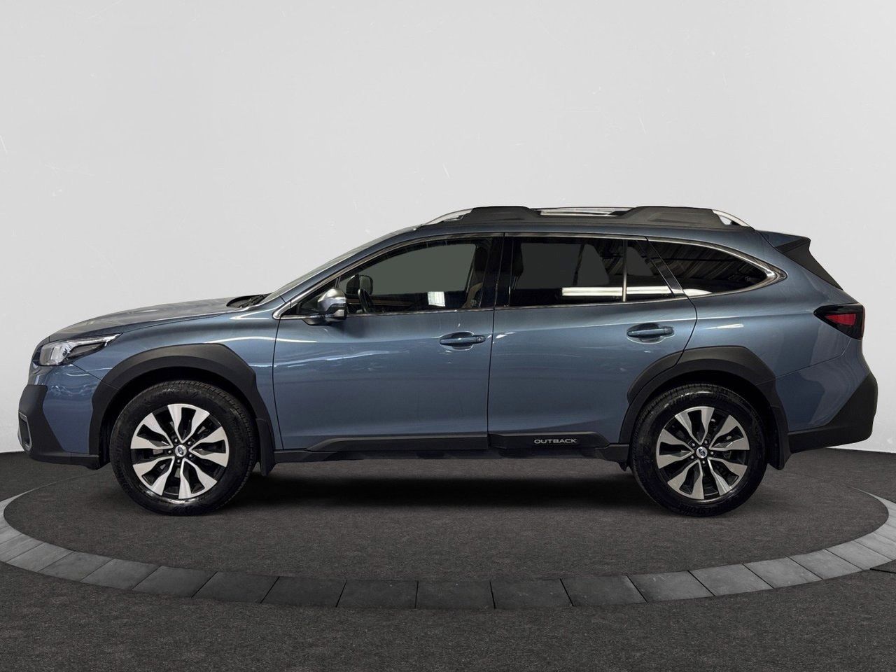 Subaru Outback, 2.5i 4WD Touring + tažné - fotka 4