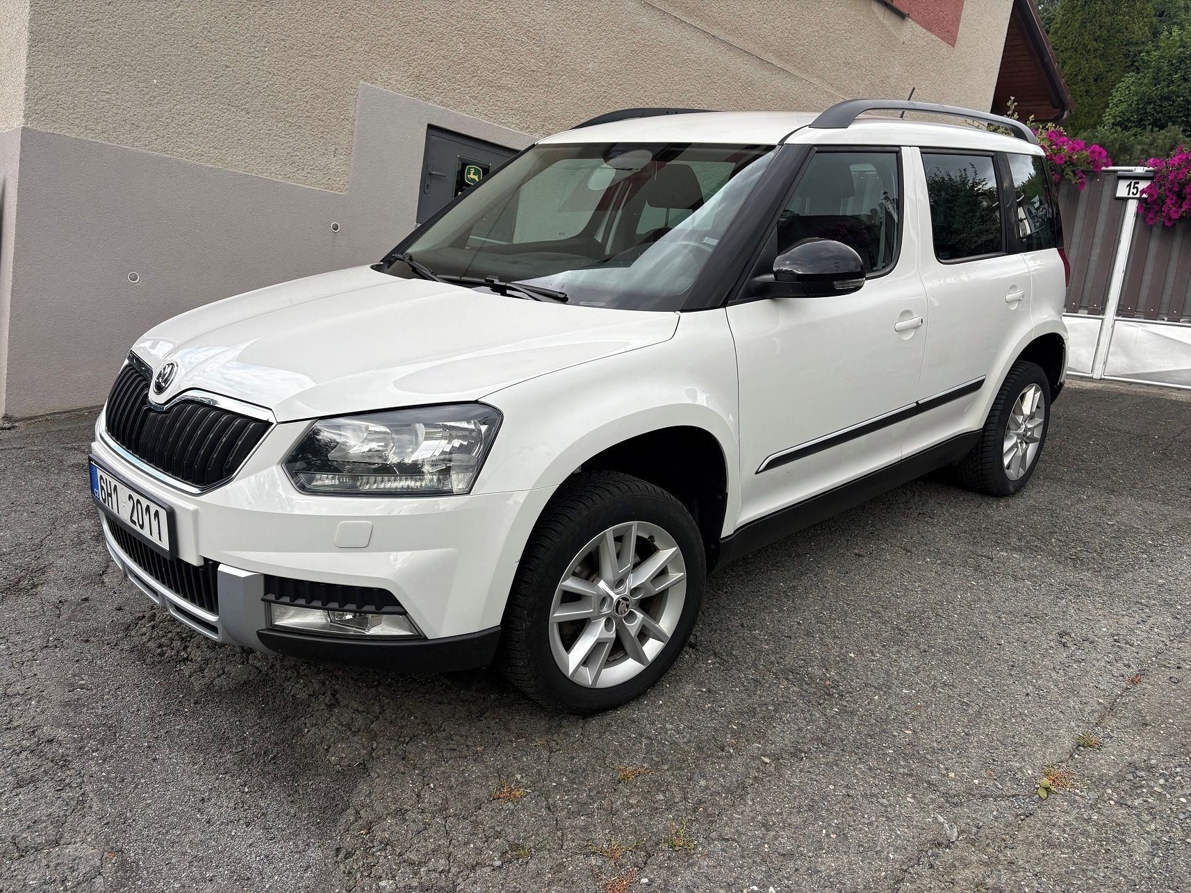 Škoda Yeti, ŠKODA YETI 2.0 TDi 103 kW 4x4, - fotka 3