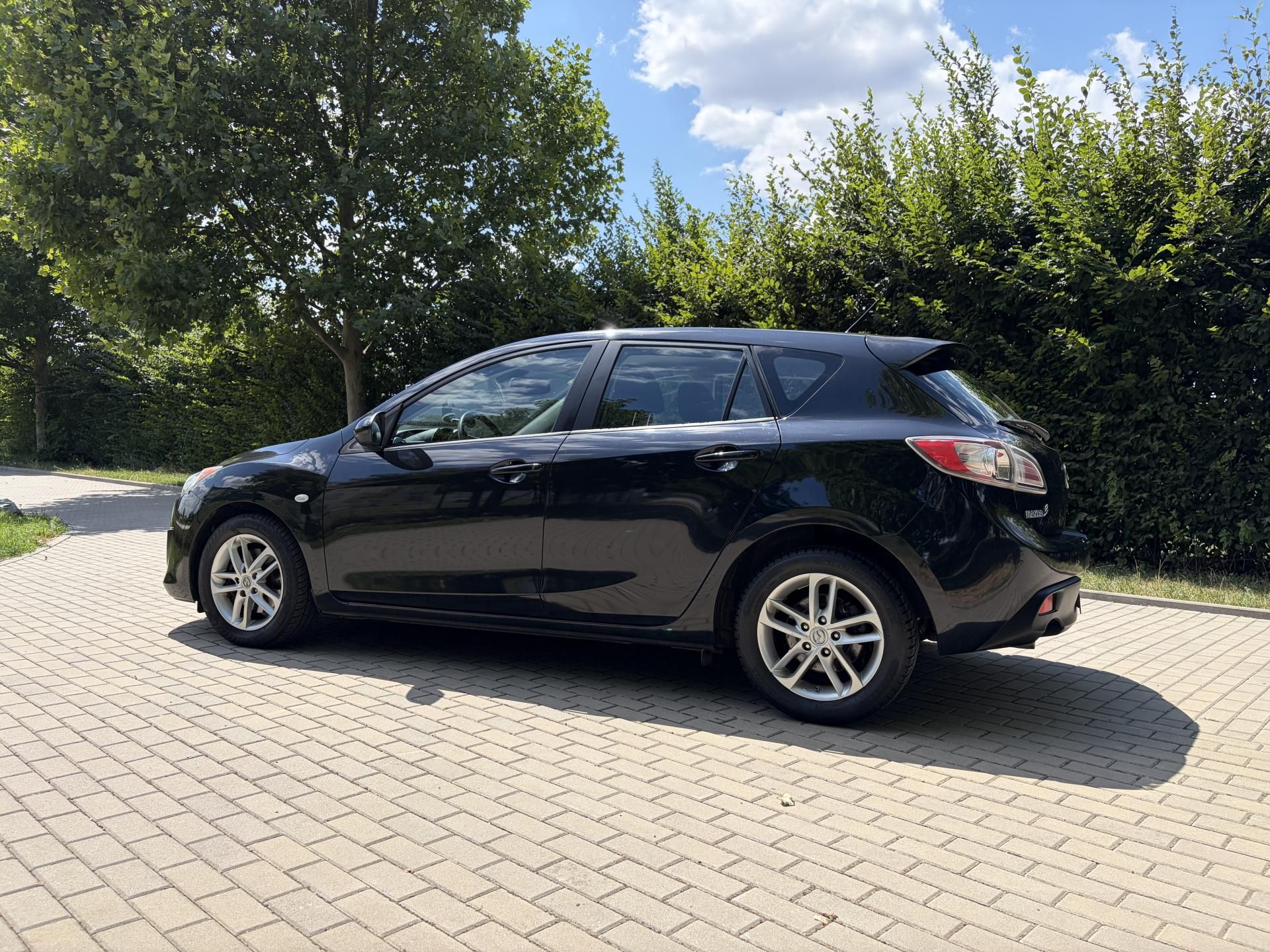 Mazda 3, 2.0 Exclusive-Line - fotka 6