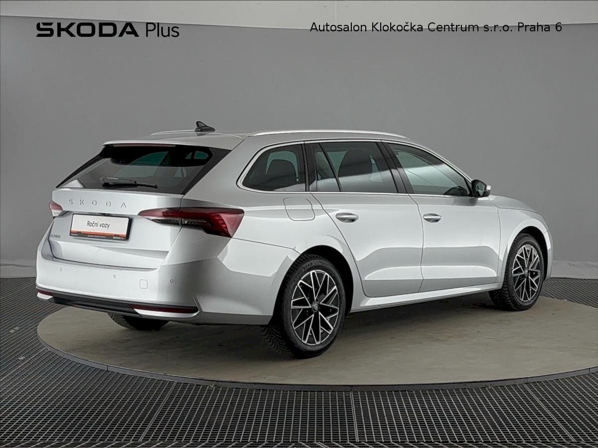 Škoda Octavia, TSI M-HEV110 kW Top Selection - fotka 2