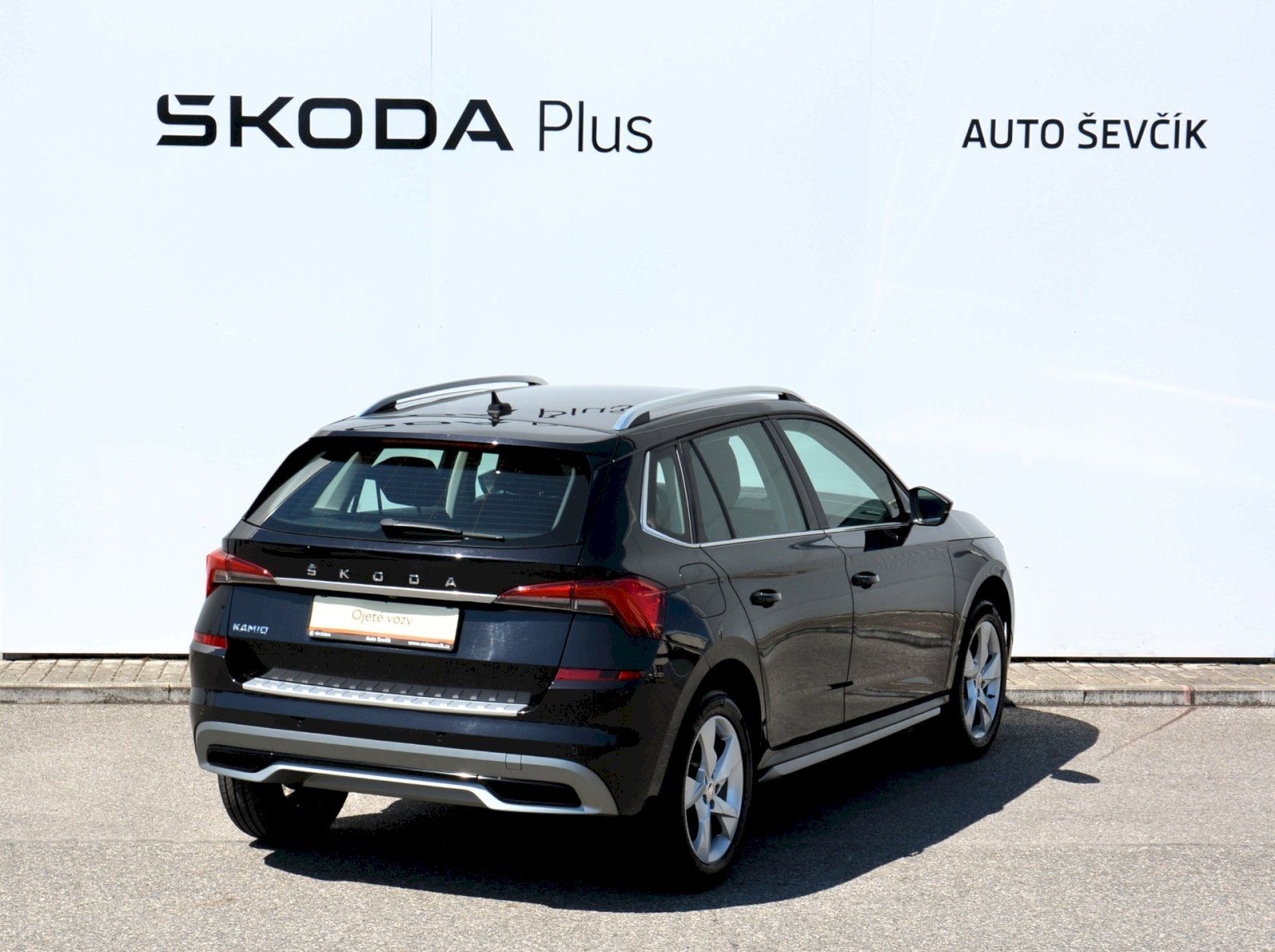 Škoda Kamiq, 1.5 TSI 110 kW Style DSG 7 Aut - fotka 2