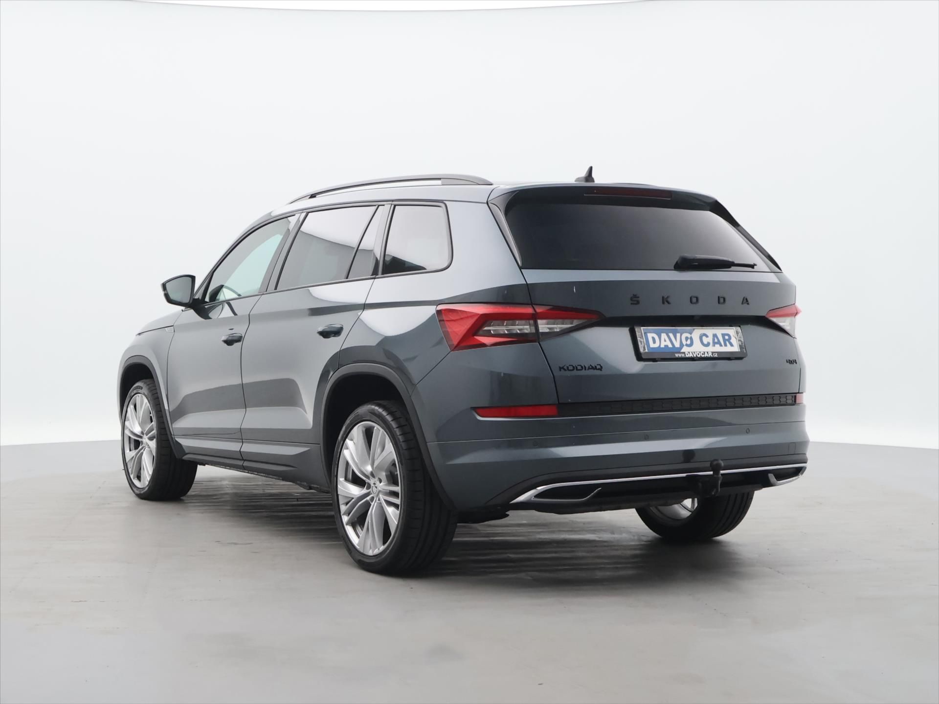 Škoda Kodiaq, 2,0 TSI 140kW Sportline 4x4 DS - fotka 5