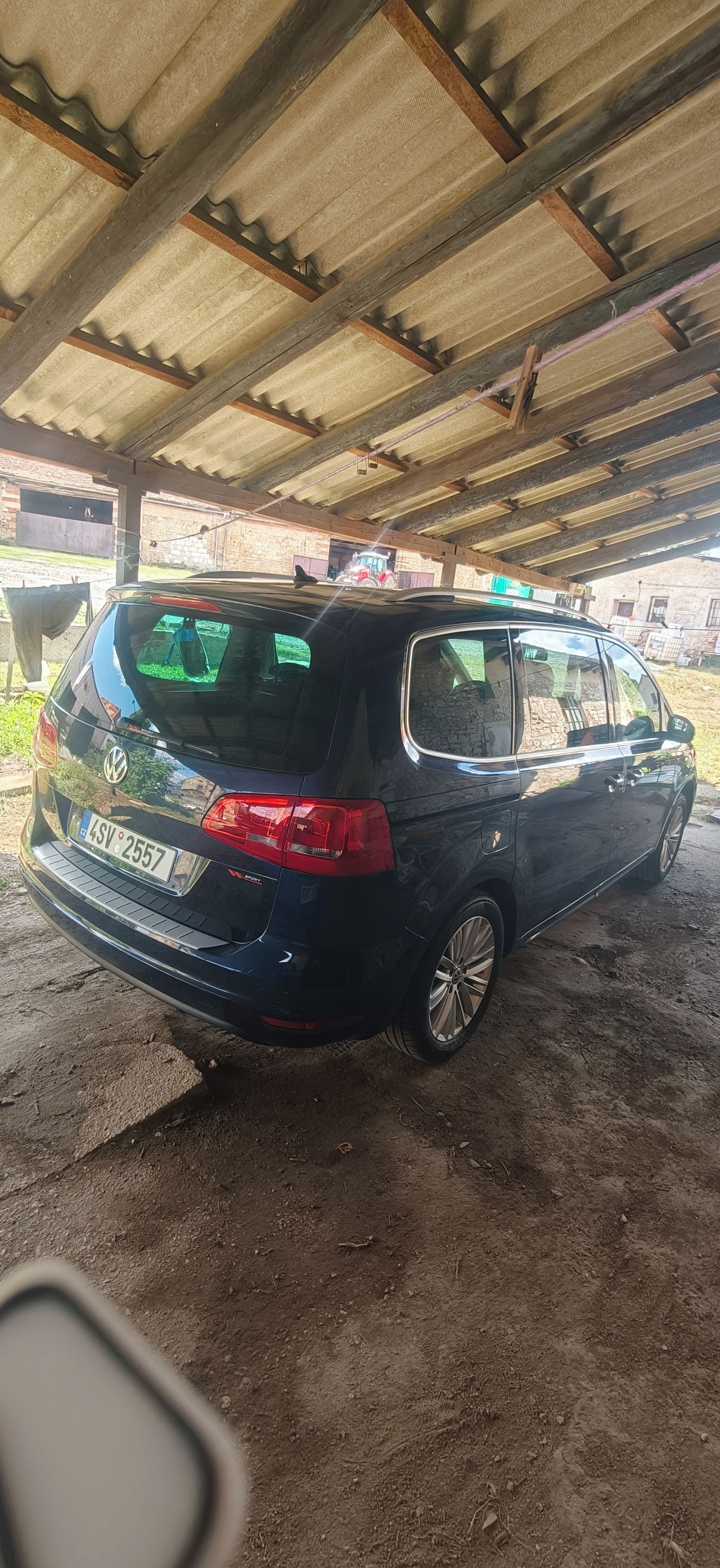 Volkswagen Sharan, 2.0 TDI - fotka 3