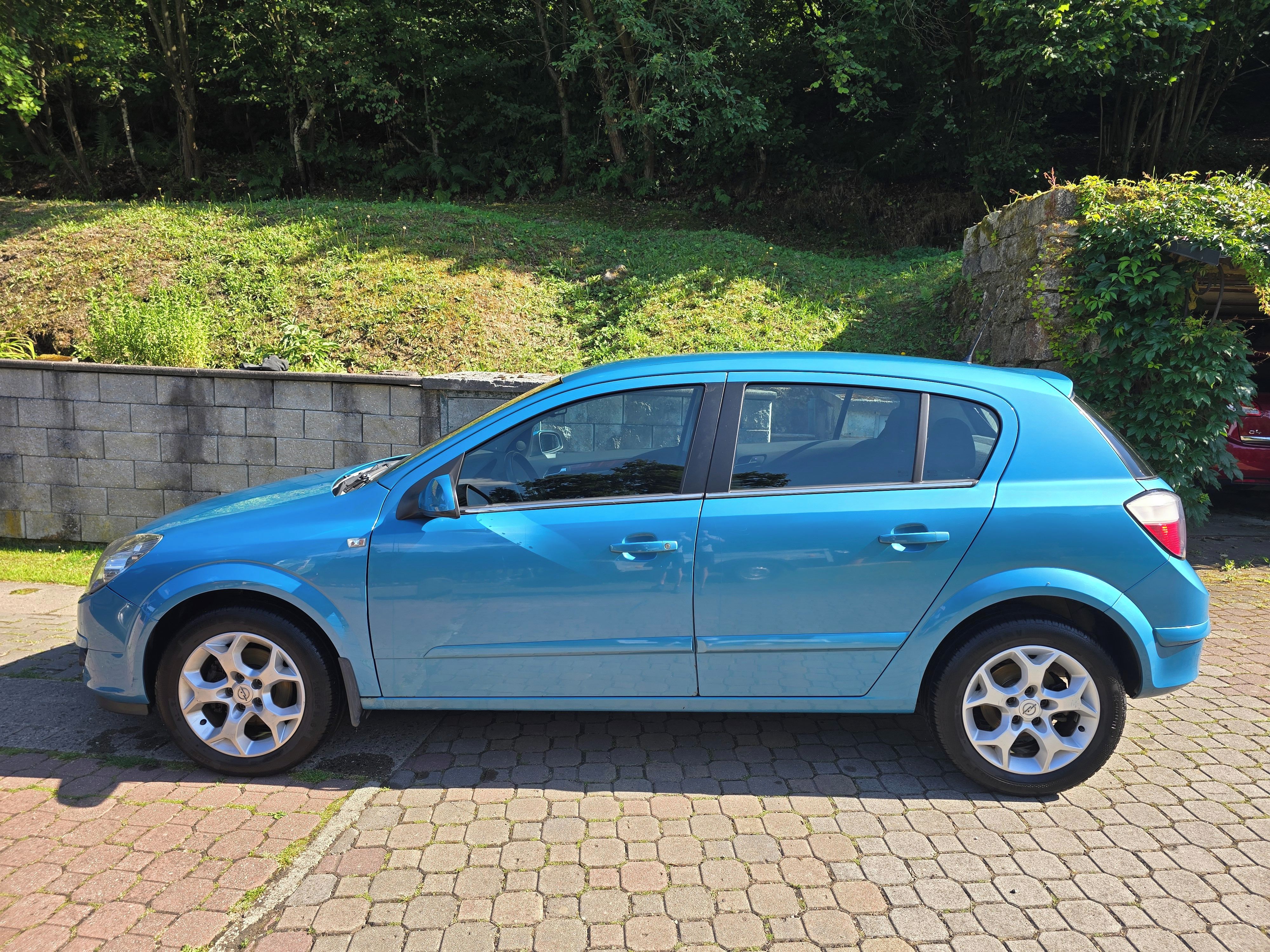 Opel Astra, 1.7 CDTI 74KW - fotka 4