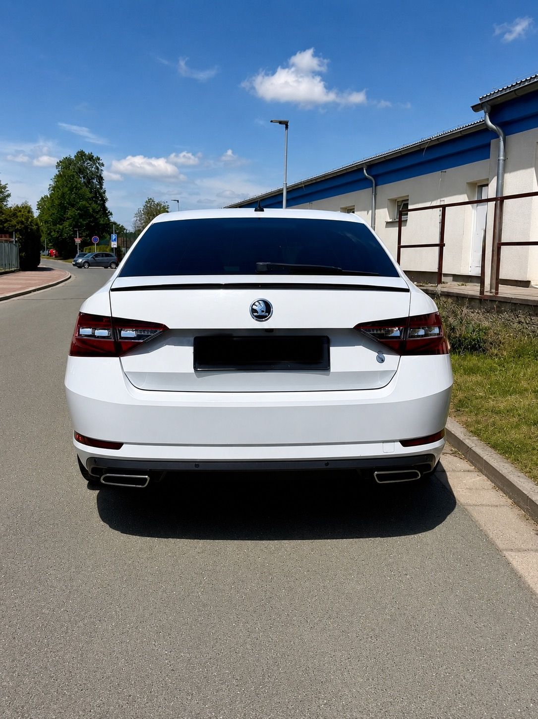 Škoda Superb, Škoda Superb III Sportline 2.0 - fotka 4