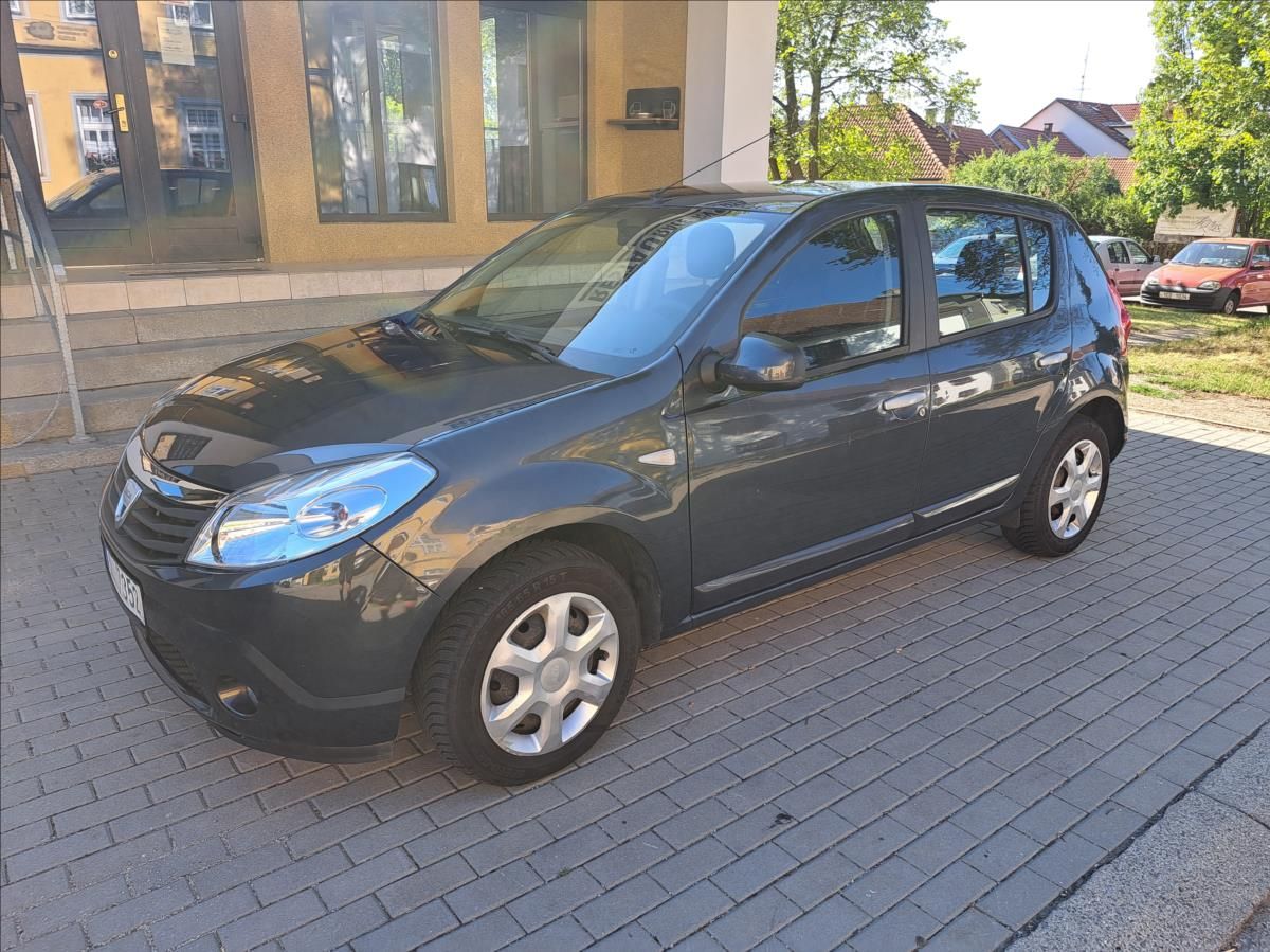 Dacia Sandero, 1,2 16V klima - fotka 4