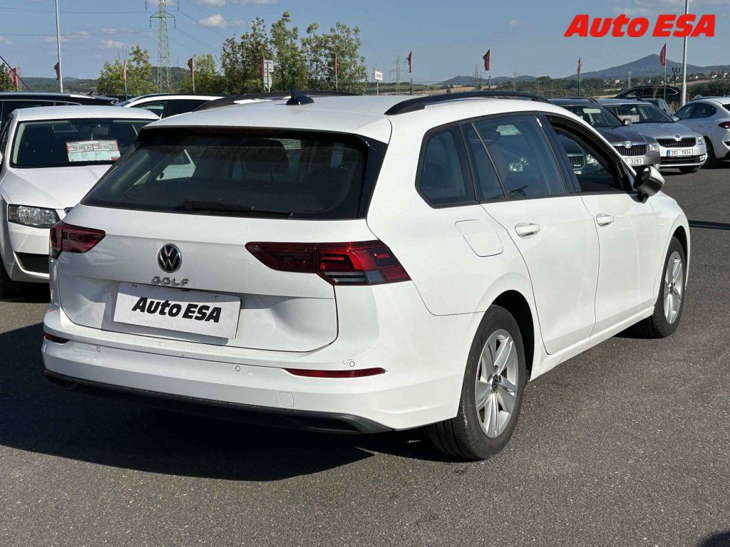 Volkswagen Golf, 2.0TDi,1.maj,ČR,Life - fotka 4