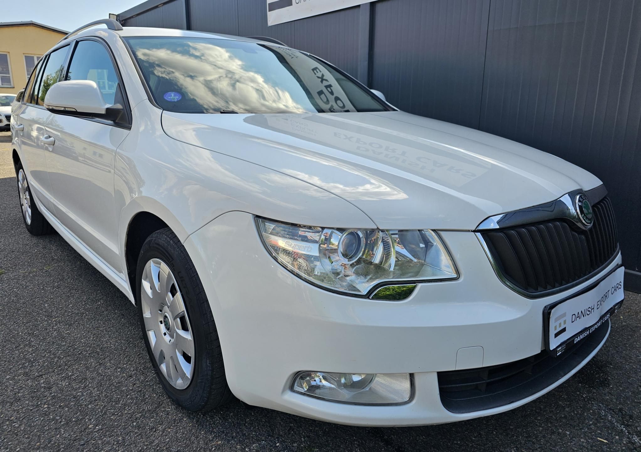 Škoda Superb, 1.4 TSI 92 kW,TAŽNÉ,SERVISKA - fotka 6