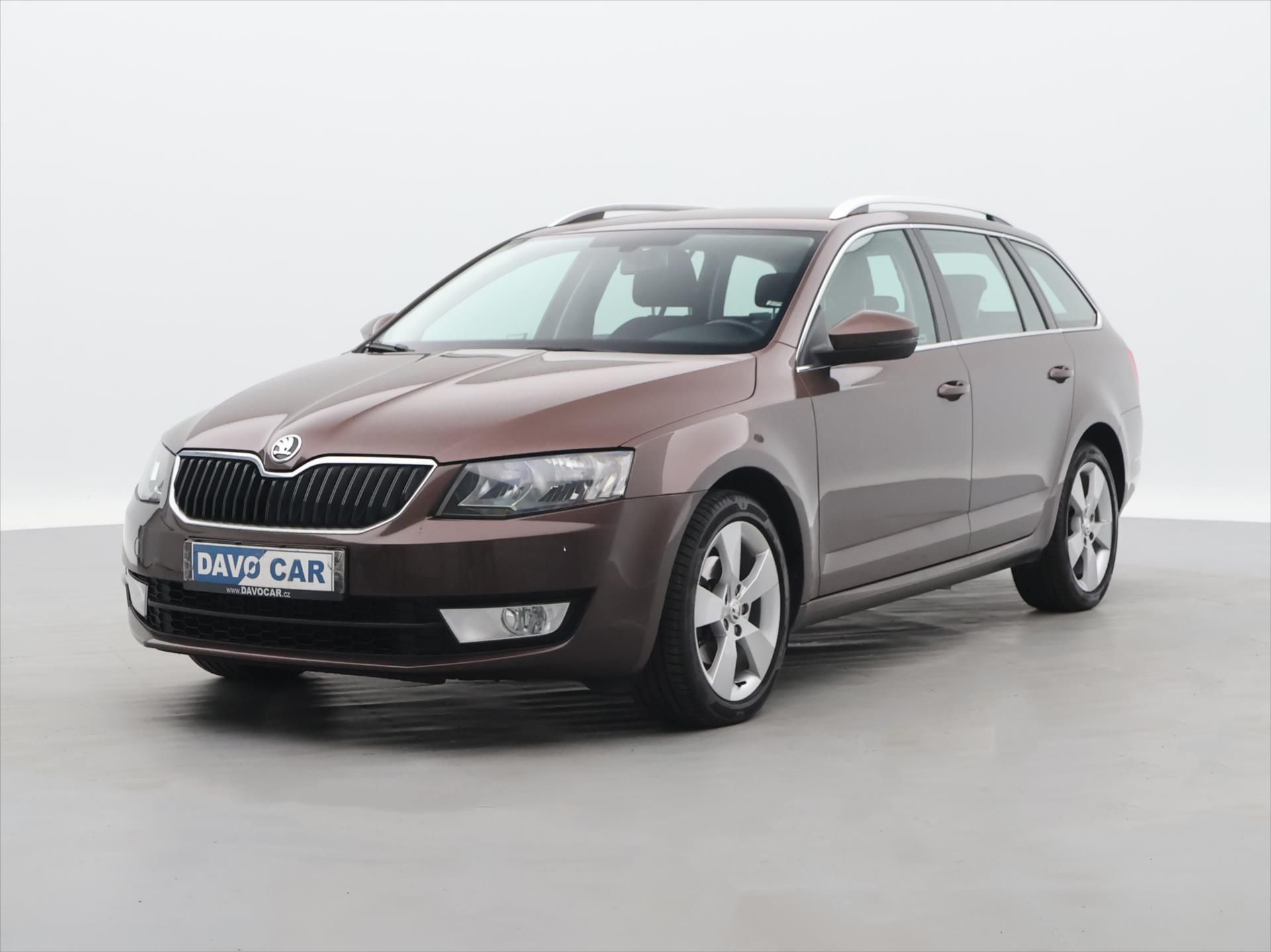 Škoda Octavia, 2,0 TDI 110kW CZ Style Kessy - fotka 3